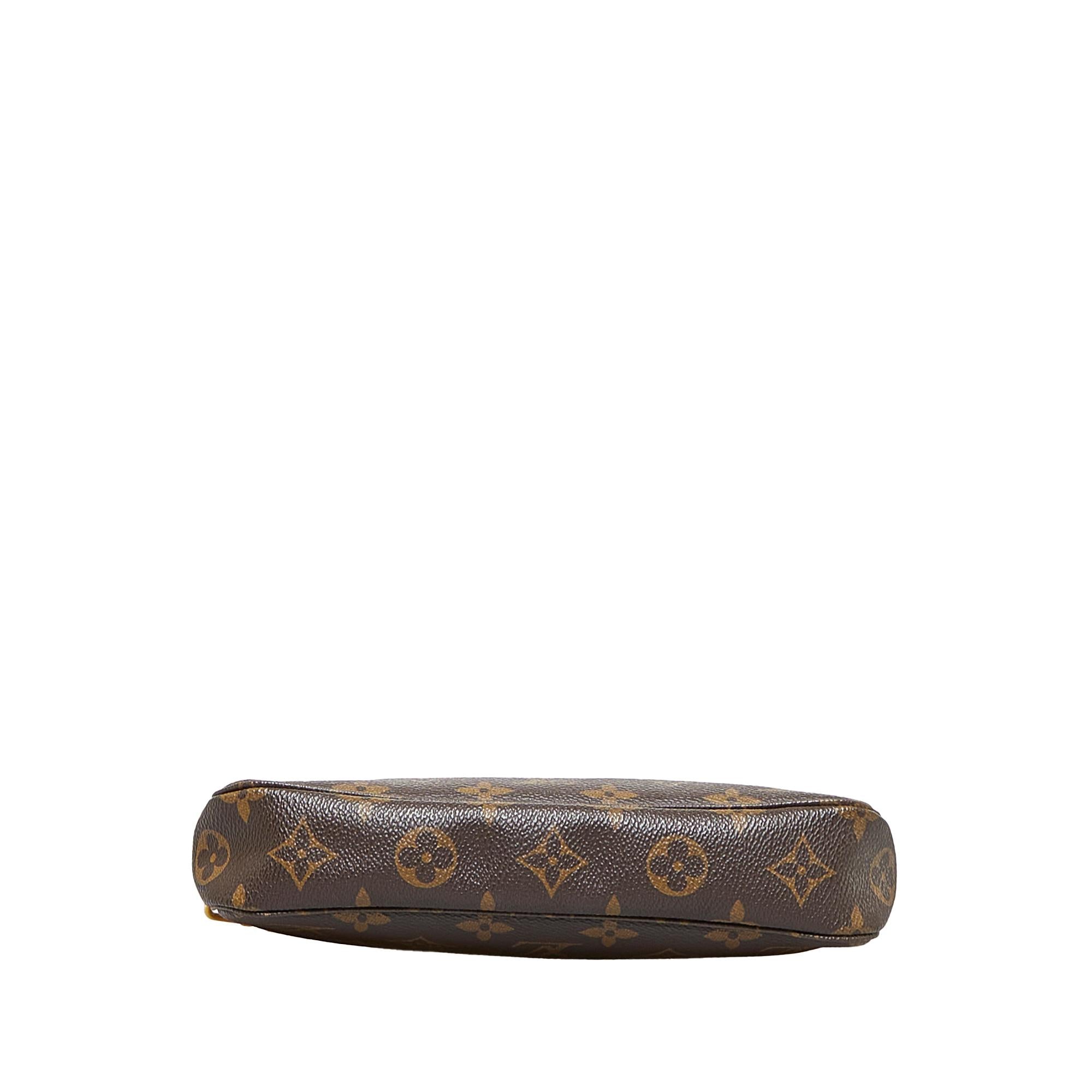 Louis Vuitton Monogram Pochette Accessoires (SHG-5KU8hZ)