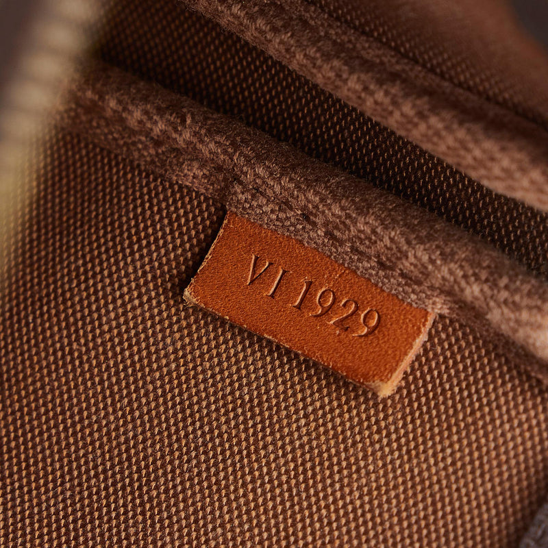 Louis Vuitton Monogram Pochette Accessoires (SHG-ak7Lcj)