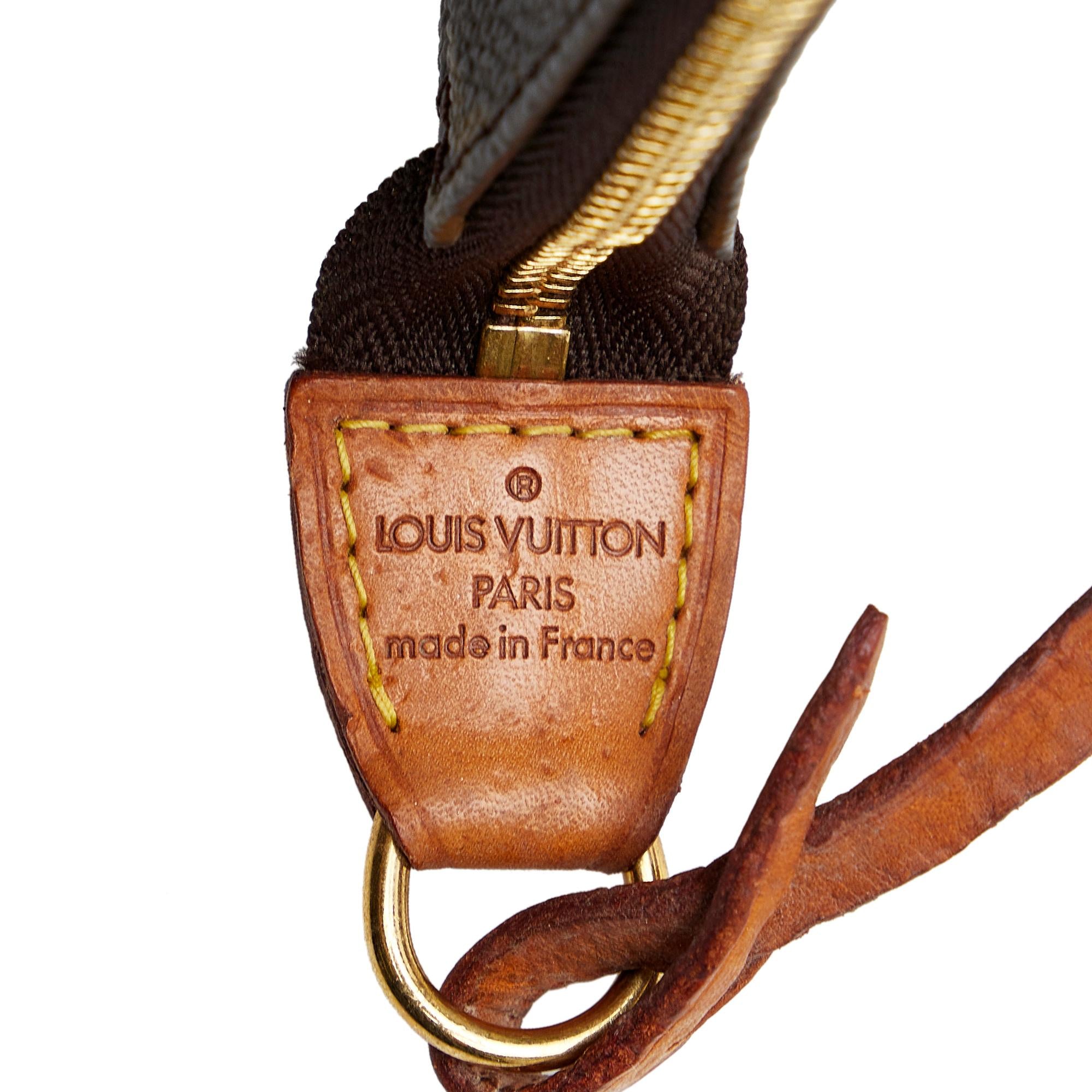 Louis Vuitton Monogram Pochette Accessoires (SHG-bTwtNC)