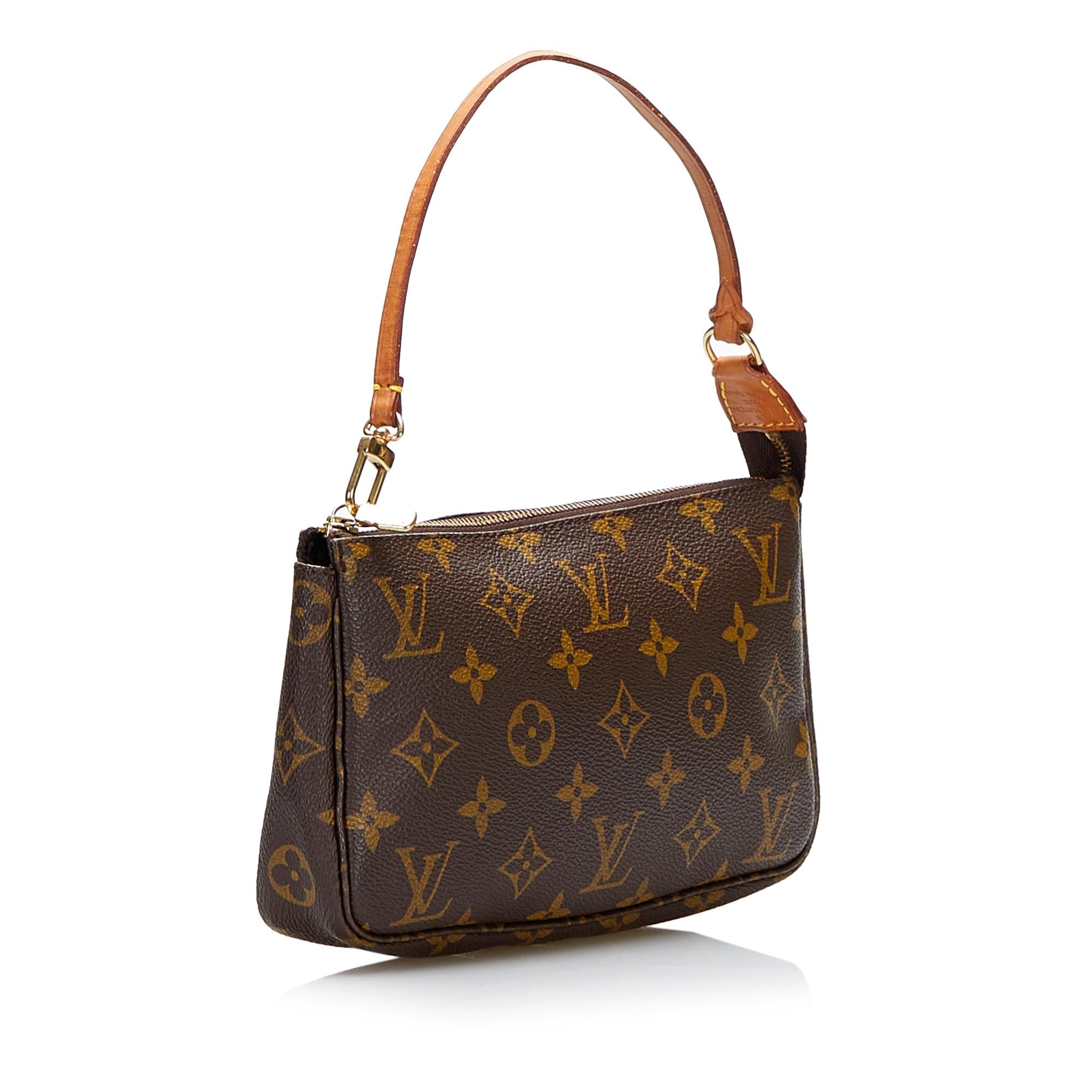 Louis Vuitton Monogram Pochette Accessoires (SHG-mrBdnh)
