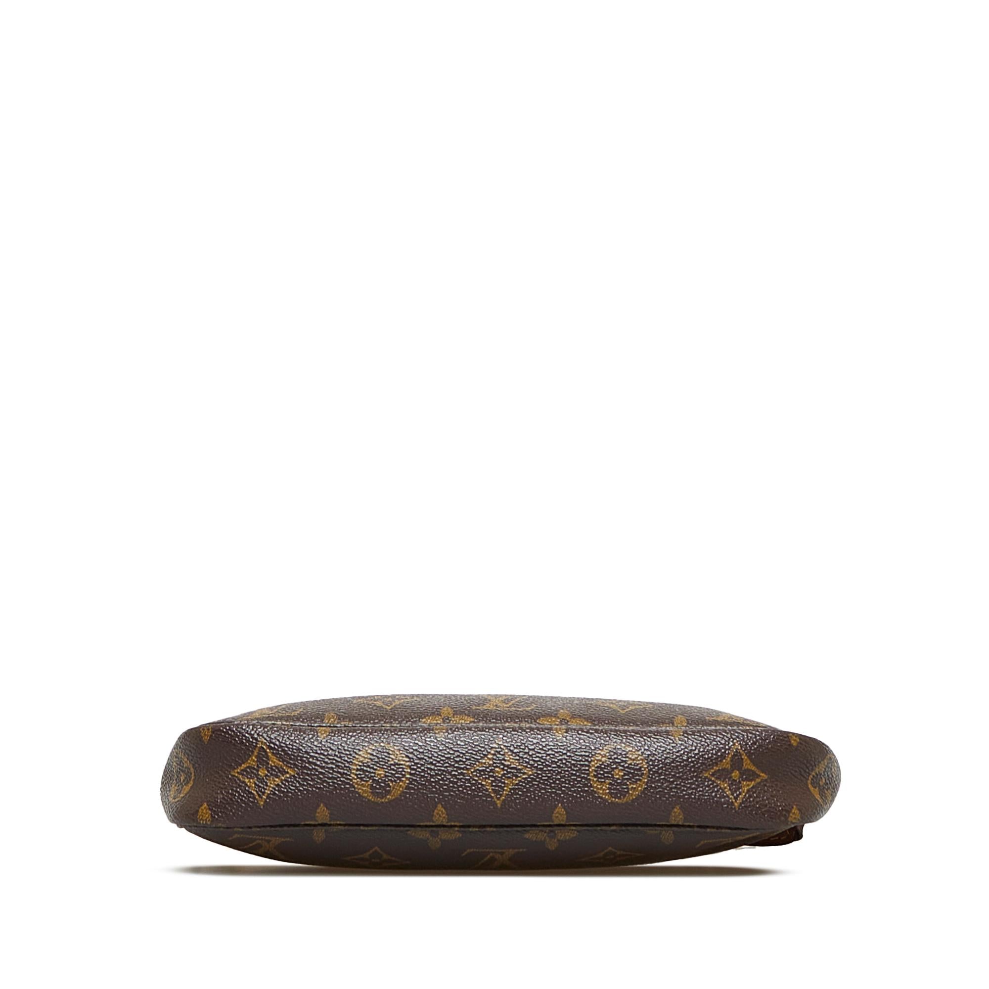 Louis Vuitton Monogram Pochette Accessoires (SHG-jg8b24)