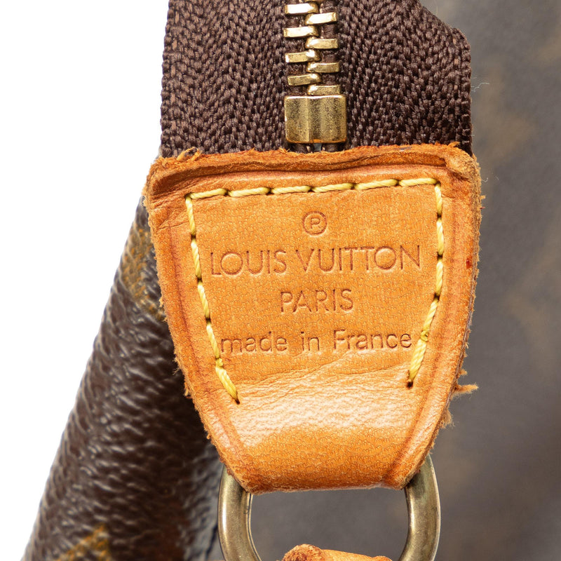 Louis Vuitton Monogram Pochette Accessoires (SHG-lD4wmM)