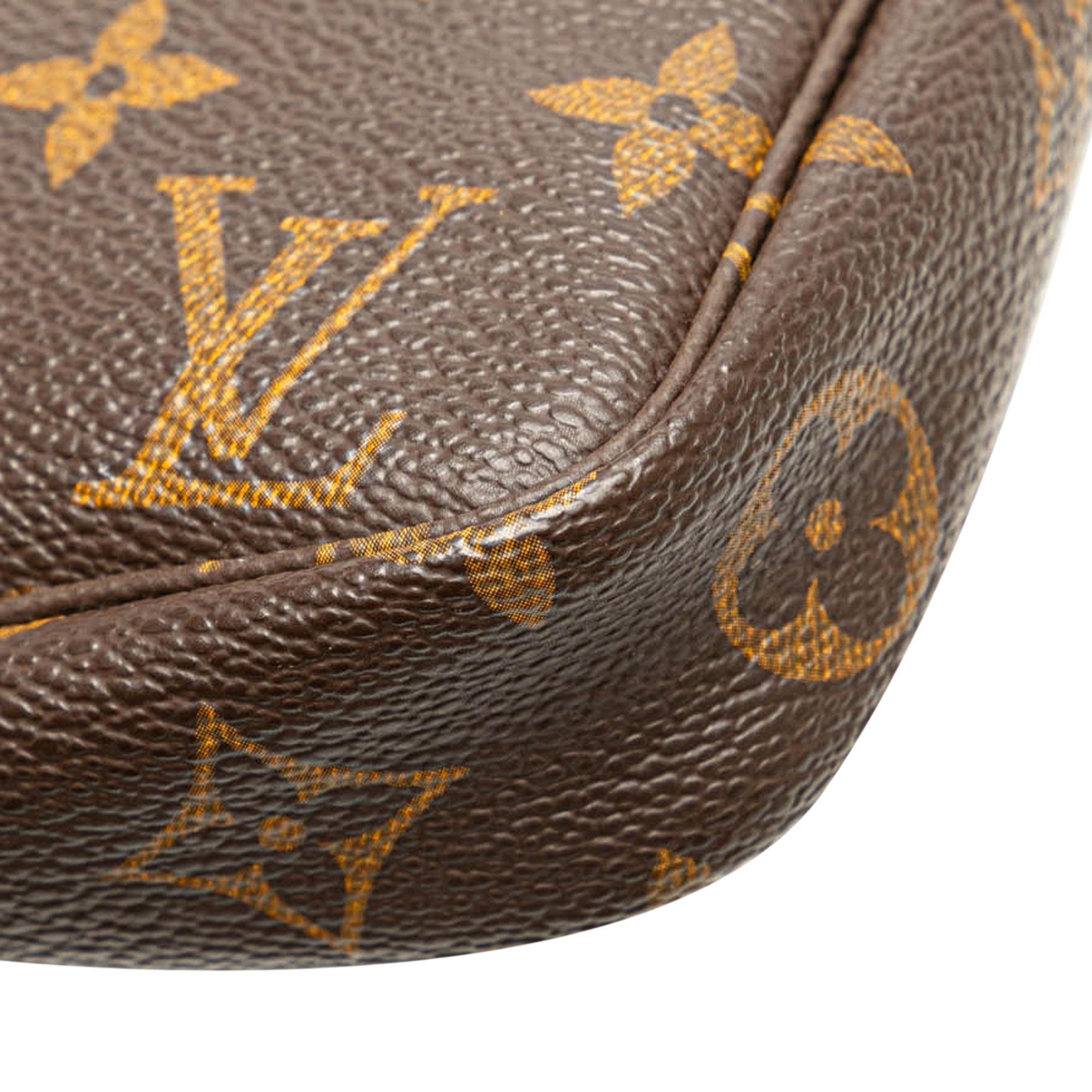 Louis Vuitton Monogram Pochette Accessoires