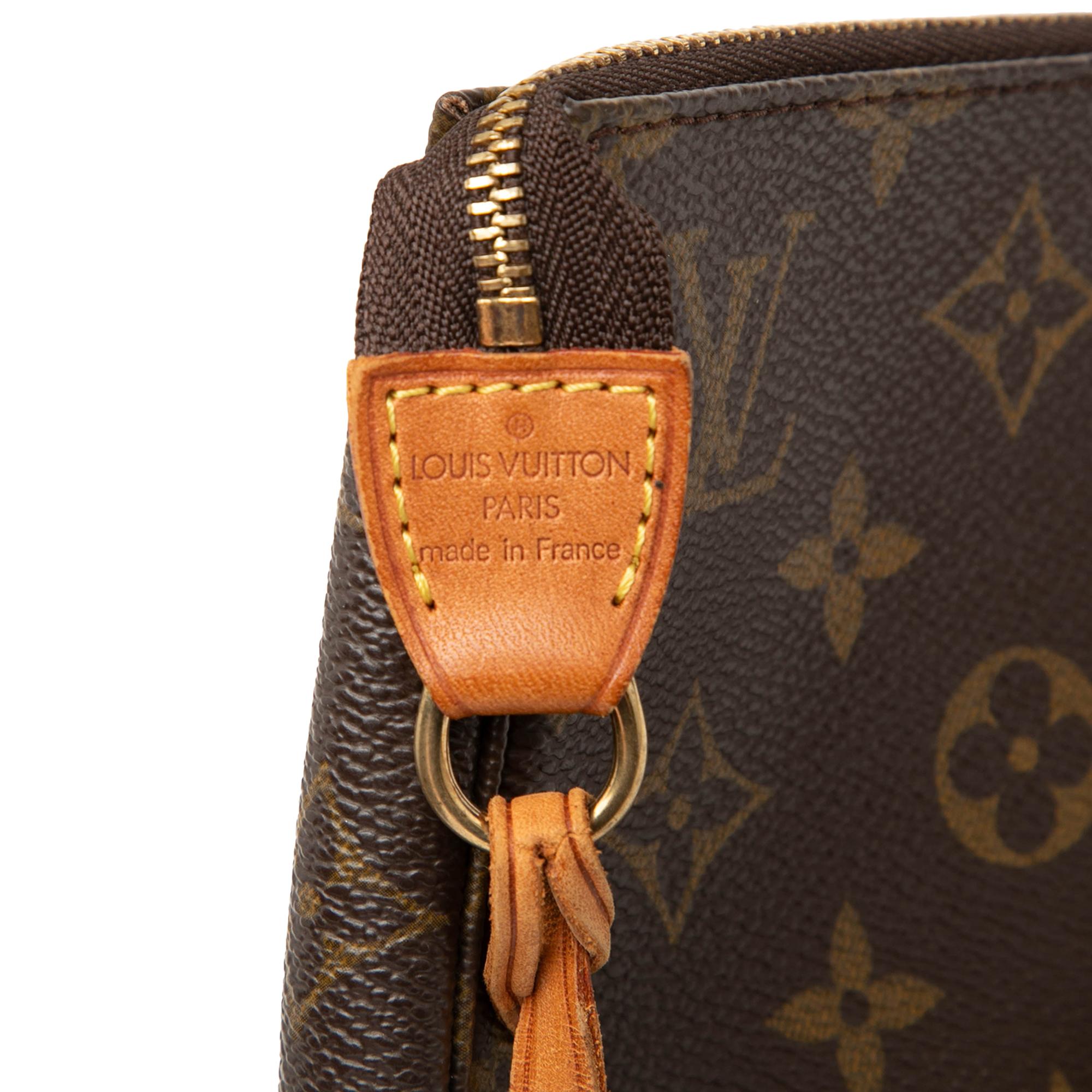 Louis Vuitton Monogram Pochette Accessoires