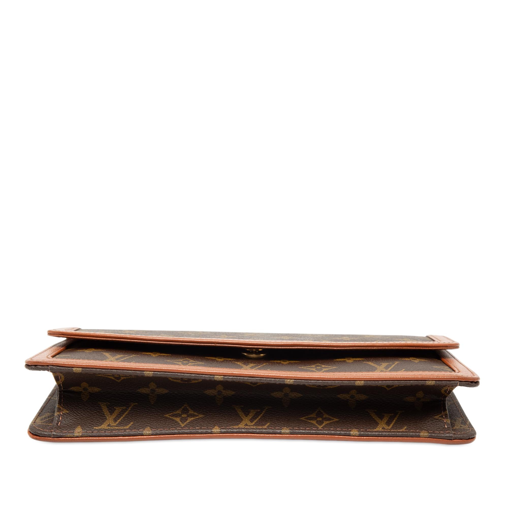 Louis Vuitton Monogram Pochette Dame PM