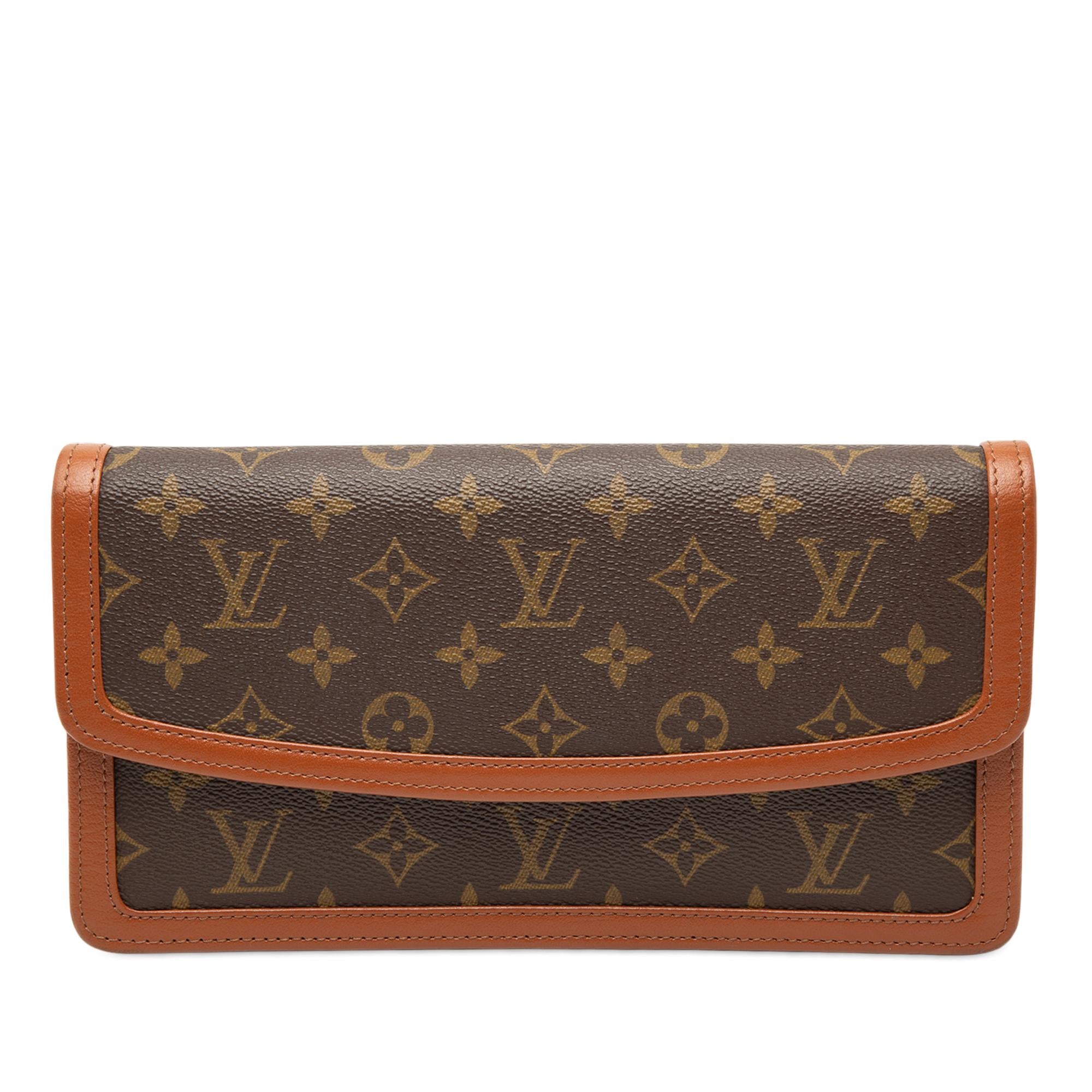 Louis Vuitton Monogram Pochette Dame PM