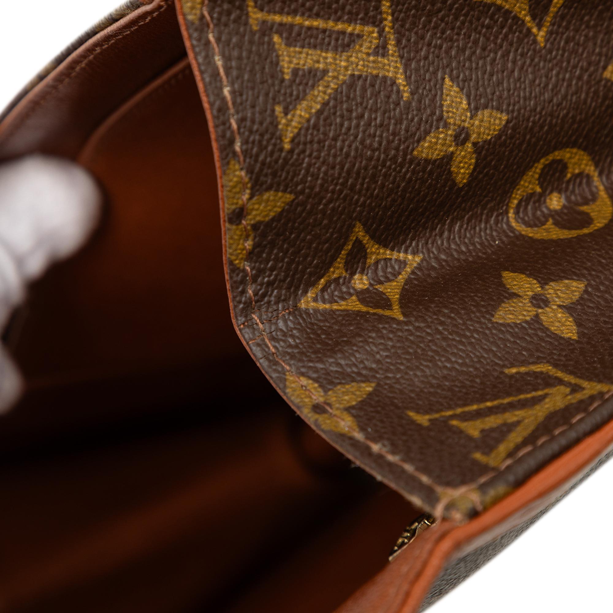 Louis Vuitton Monogram Pochette Dame PM