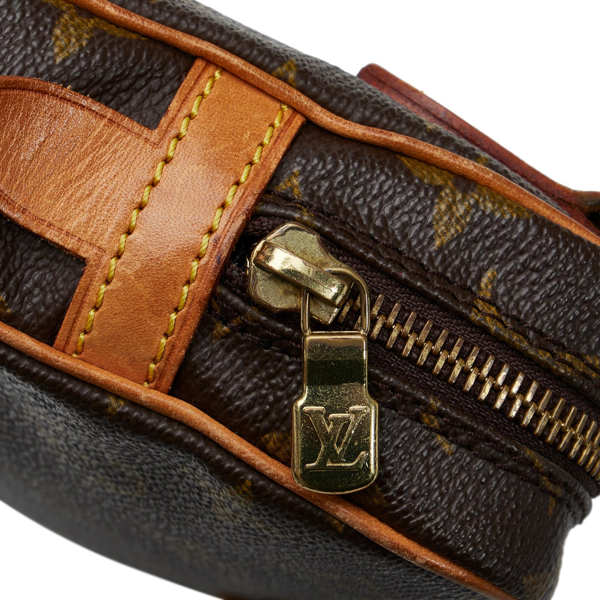 Louis Vuitton Monogram Pochette Marly Bandouliere (SHG-necMER)