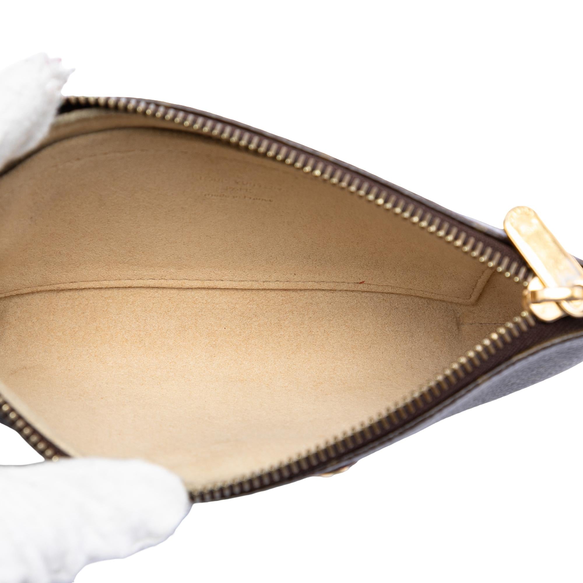 Louis Vuitton Monogram Pochette Milla MM