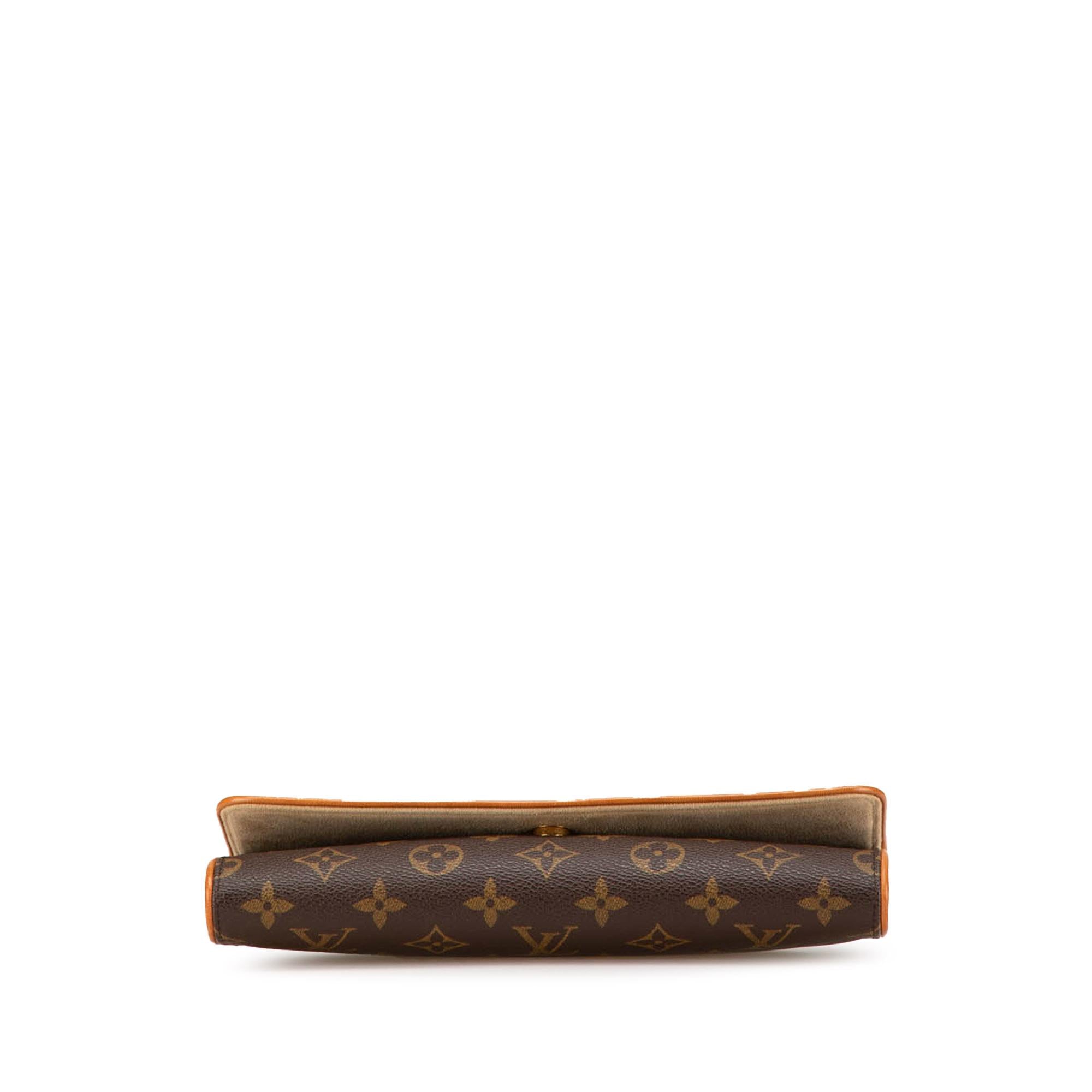 Louis Vuitton Monogram Pochette Twin GM