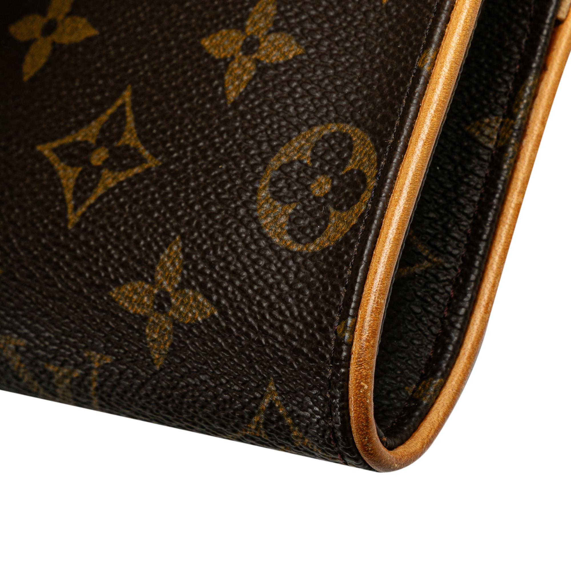 Louis Vuitton Monogram Pochette Twin PM (SHG-1qtRC6)