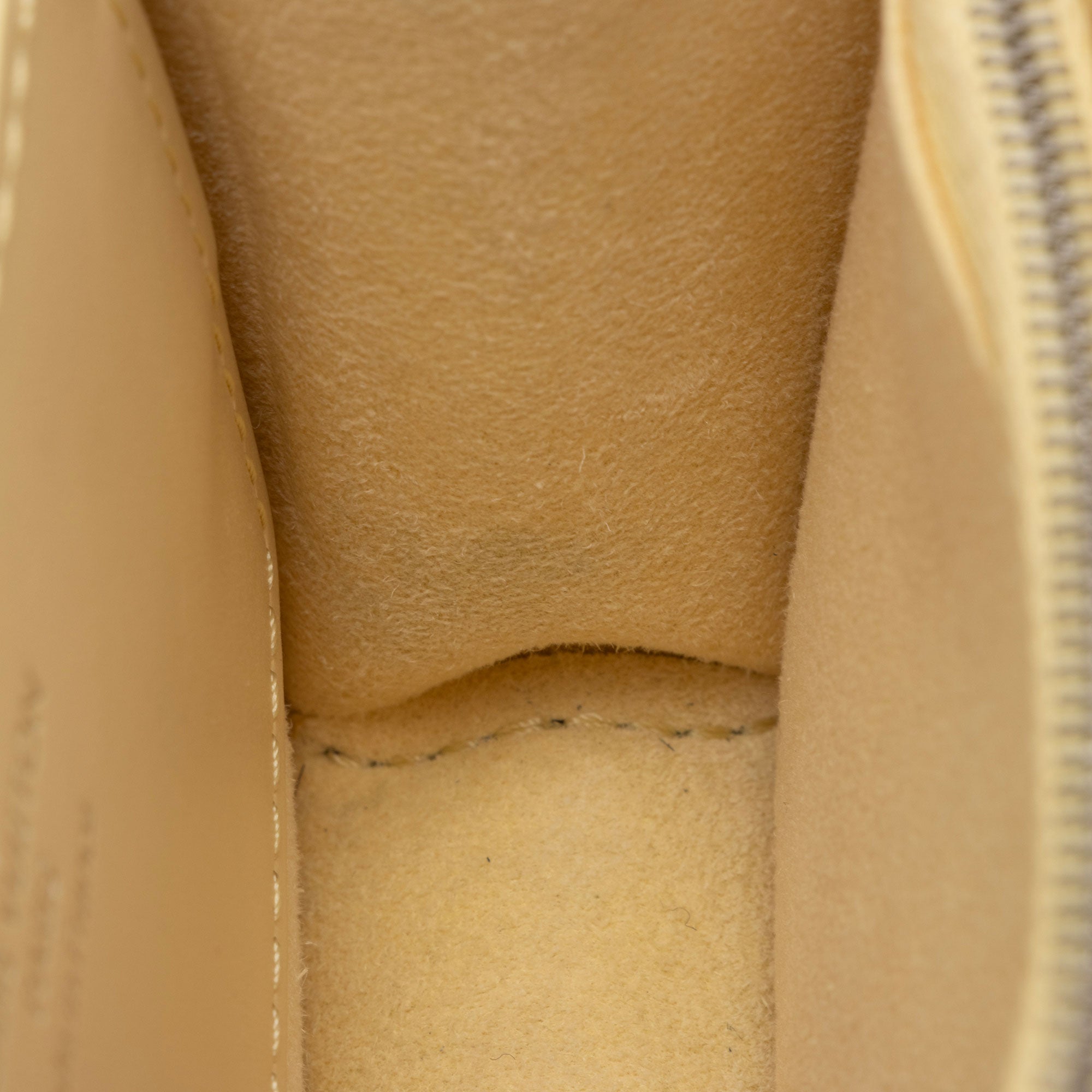 Louis Vuitton Monogram Pop Canvas Dauphine Bumbag BB