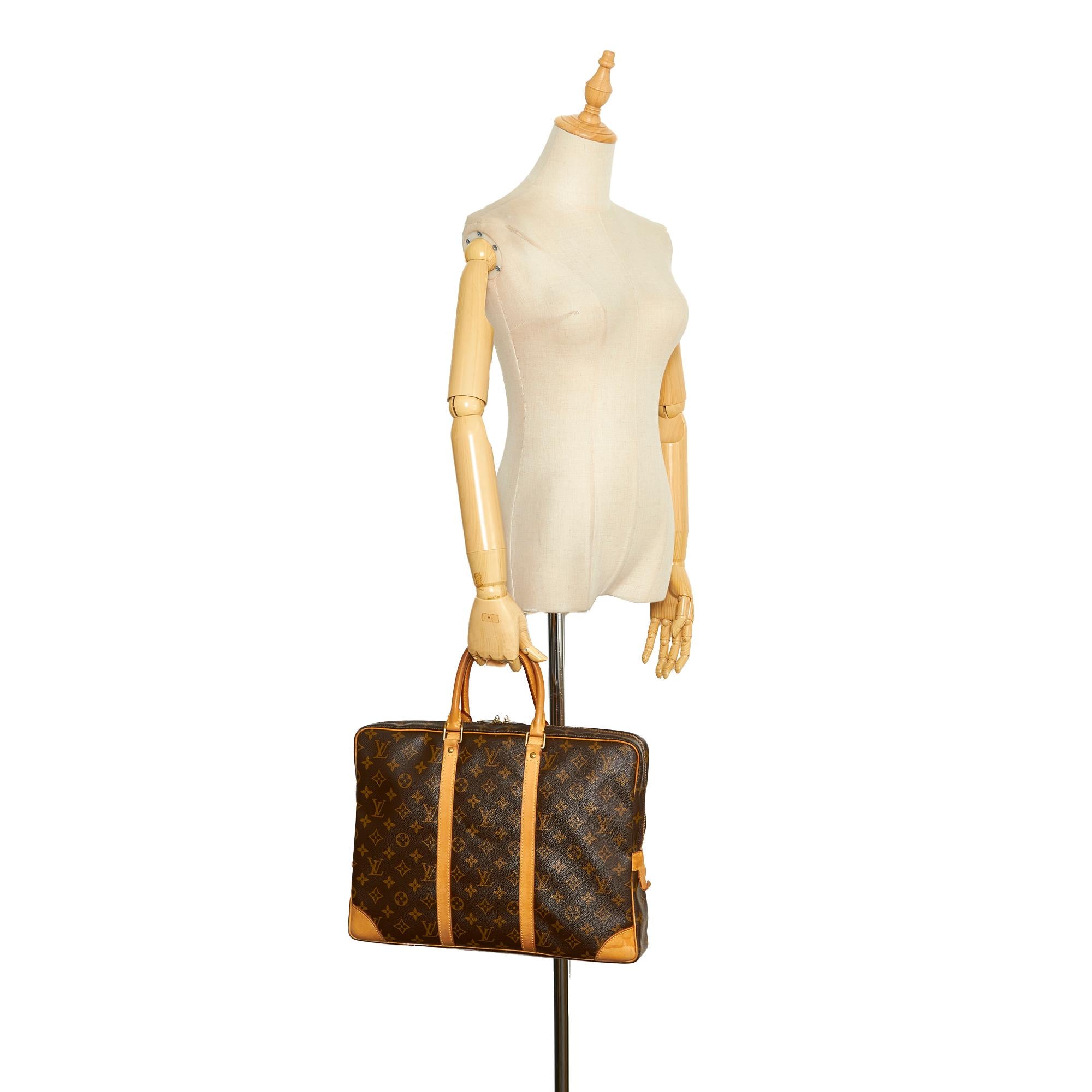 Louis Vuitton Monogram Porte Documents Voyage (SHG-TnXgZQ)