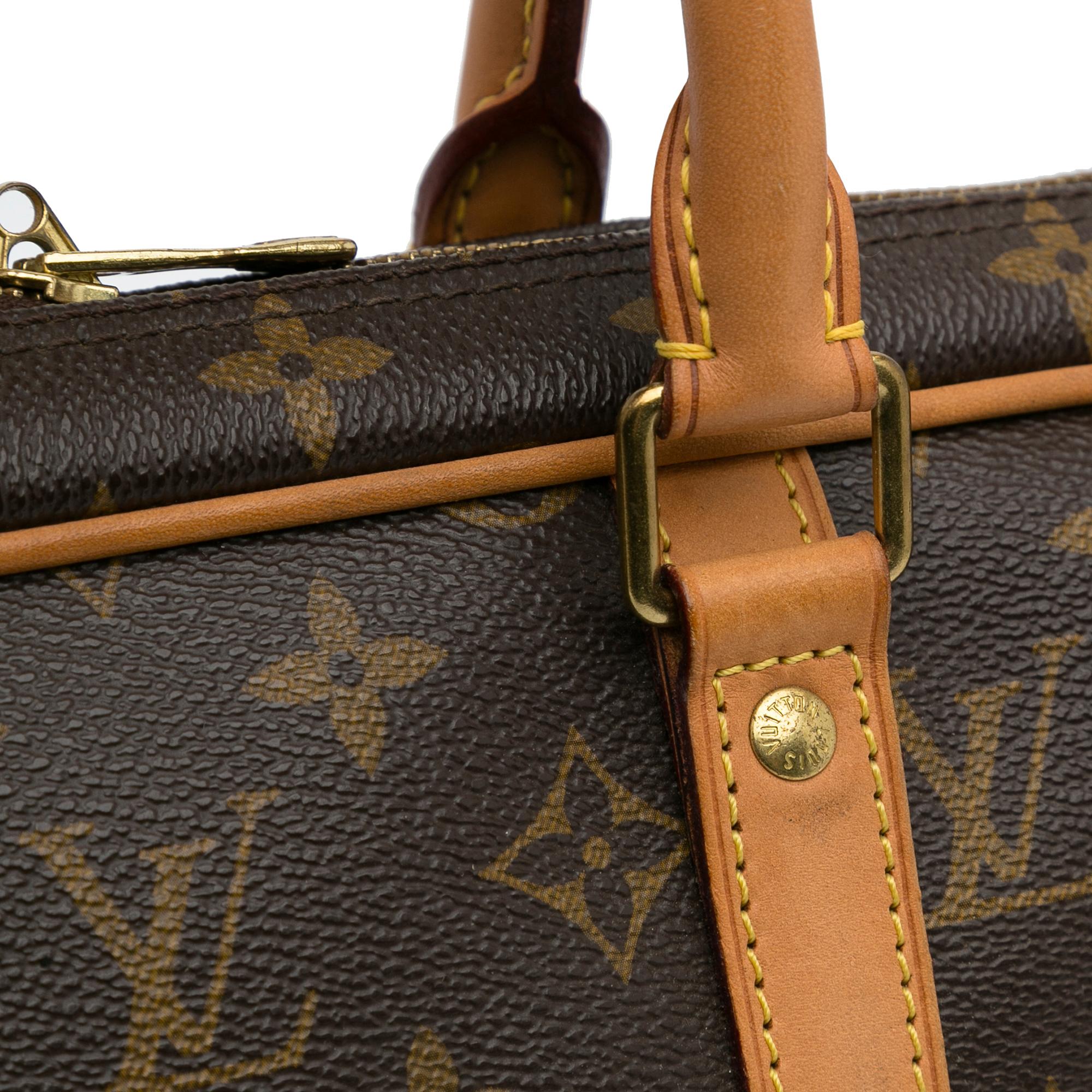Louis Vuitton Monogram Porte-Documents Voyage (SHG-fwcH5g)