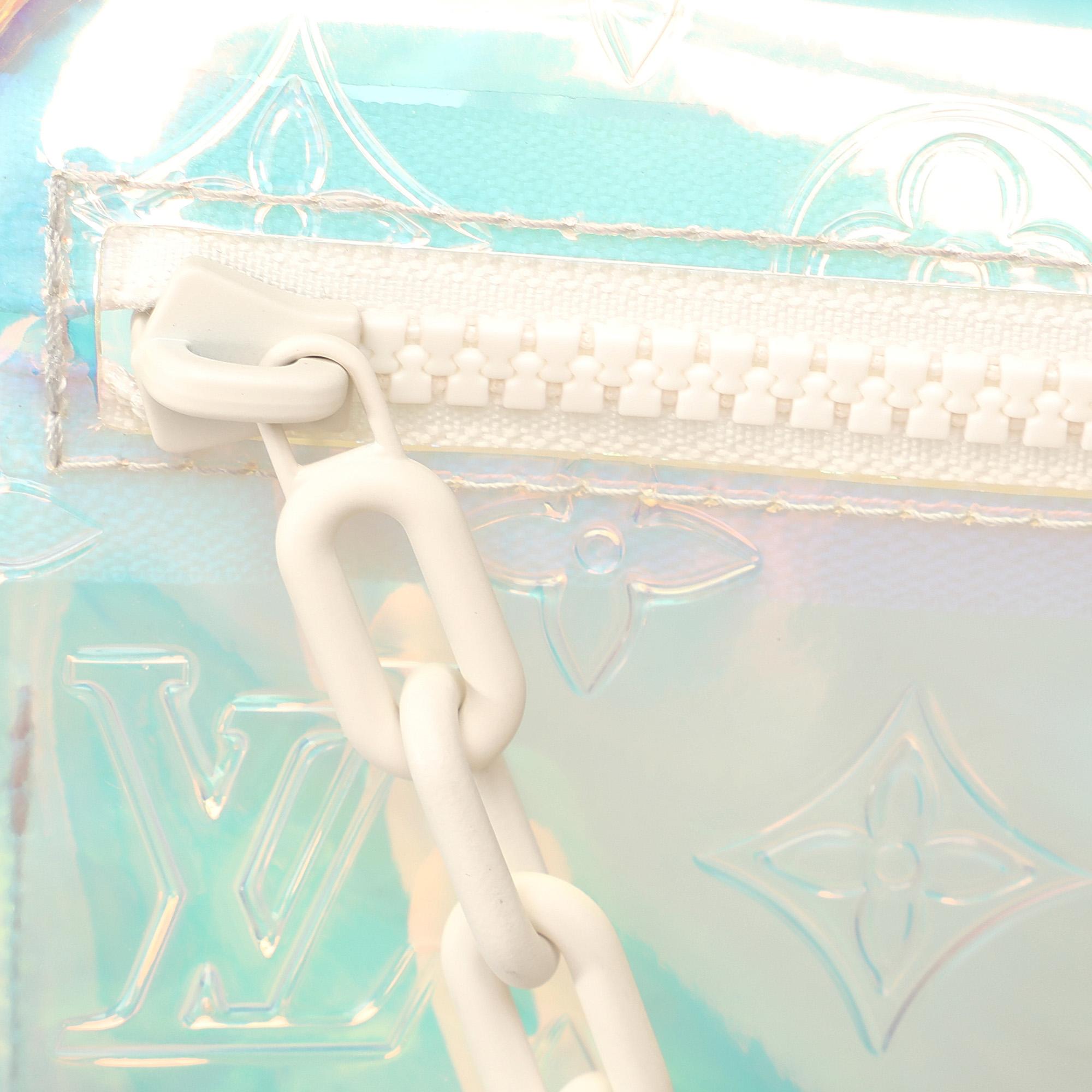 Louis Vuitton Monogram Prism Pochette Volga (SHG-uvJW2H)