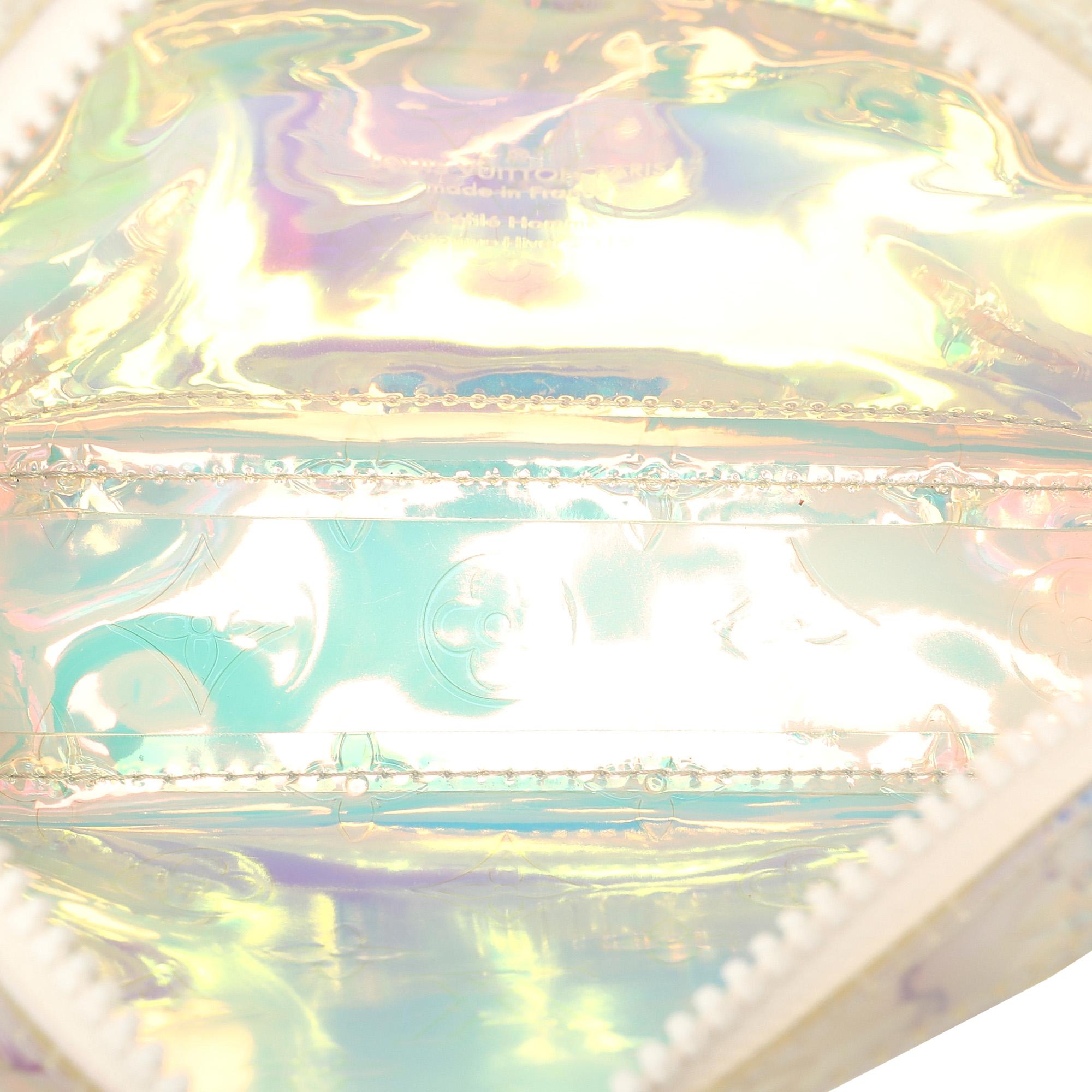 Louis Vuitton Monogram Prism Pochette Volga (SHG-uvJW2H)