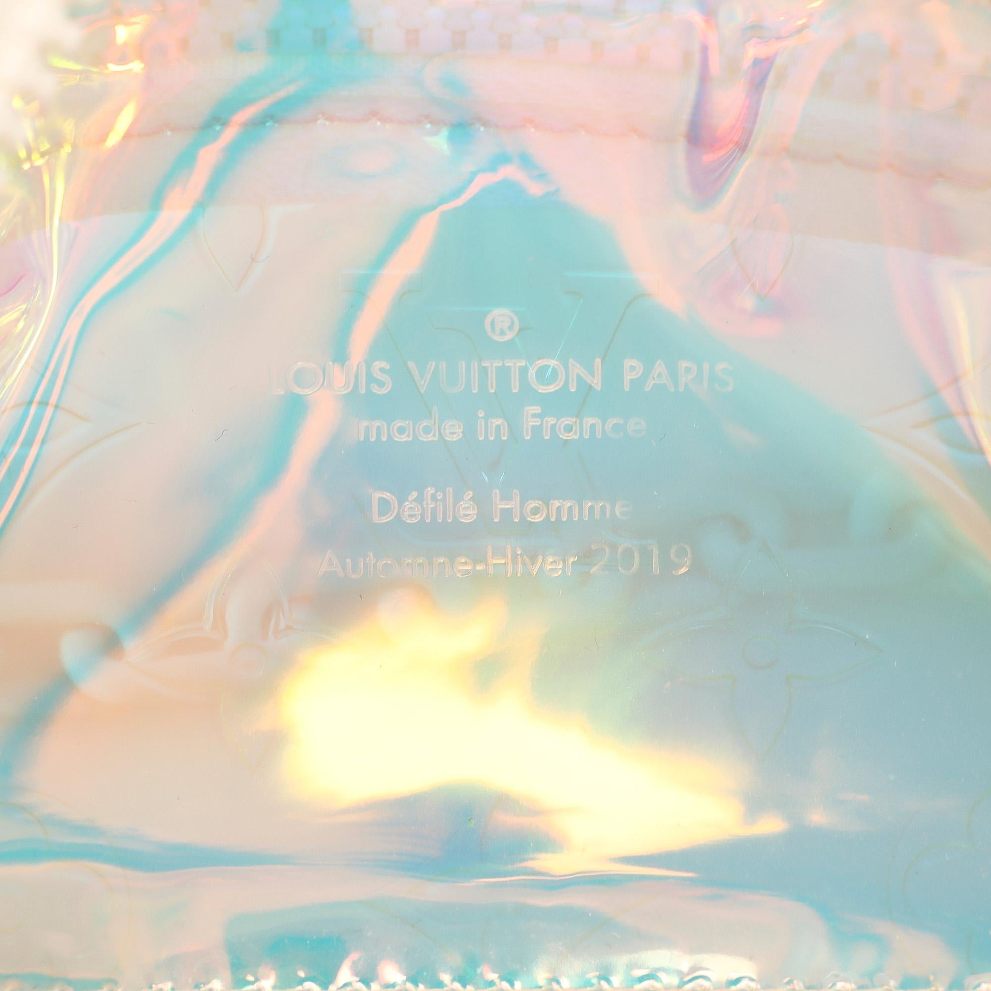 Louis Vuitton Monogram Prism Pochette Volga (SHG-uvJW2H)