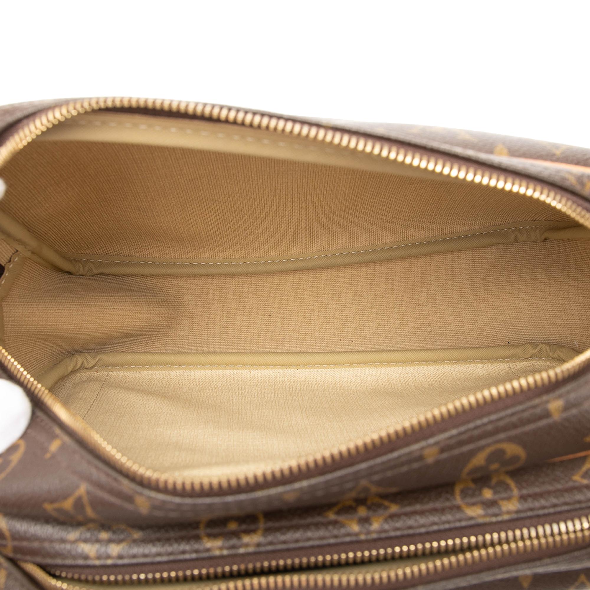 Louis Vuitton Monogram Reporter PM