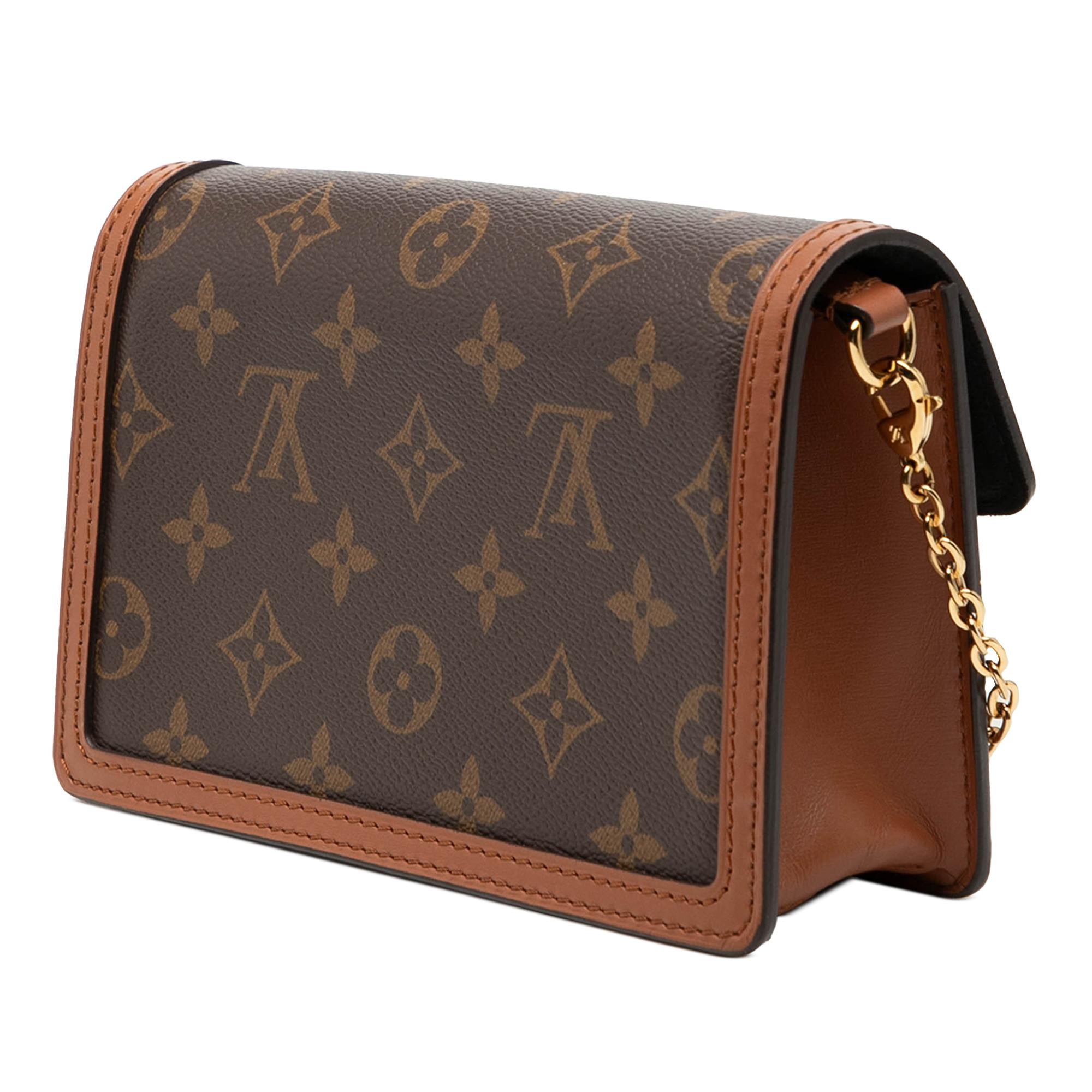 Louis Vuitton Monogram Reverse Dauphine Wallet on Chain