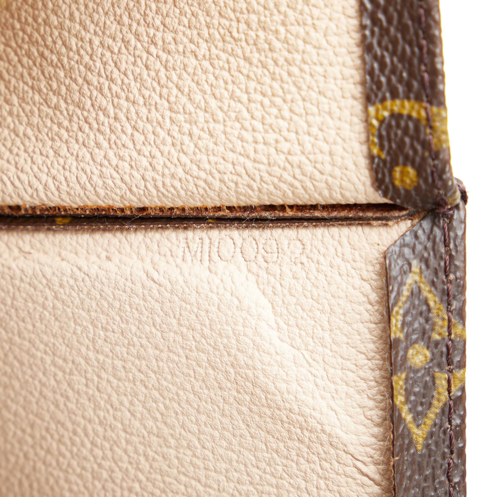 Louis Vuitton Monogram Sac Plat (SHG-qfvgbw)