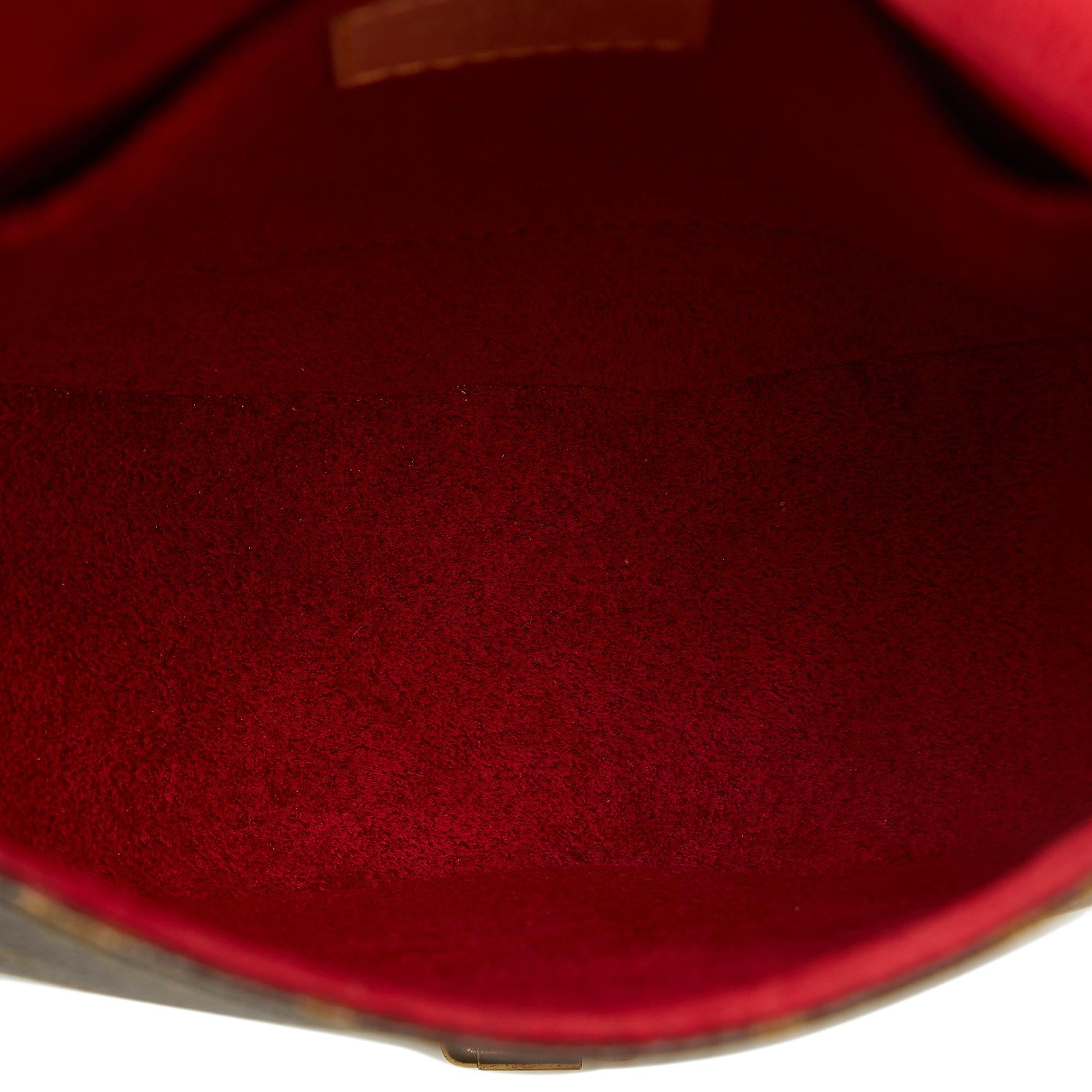 Louis Vuitton Monogram Sac Tambourine (SHG-vH1ZZu)