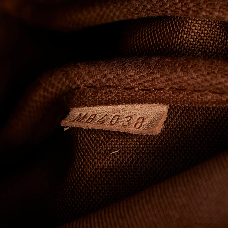 Louis Vuitton Monogram Saumur 25 (SHG-28331) – LuxeDH