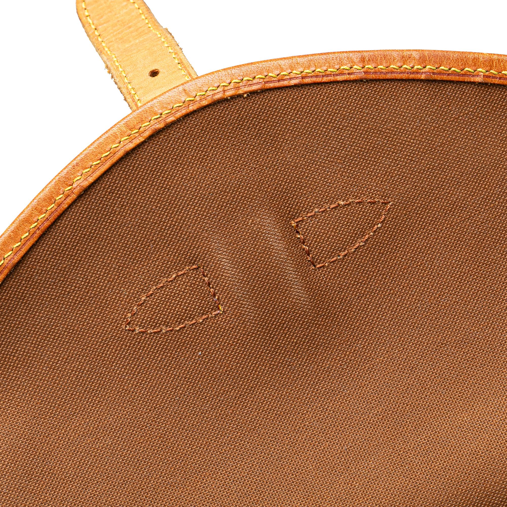 Louis Vuitton Monogram Saumur 25