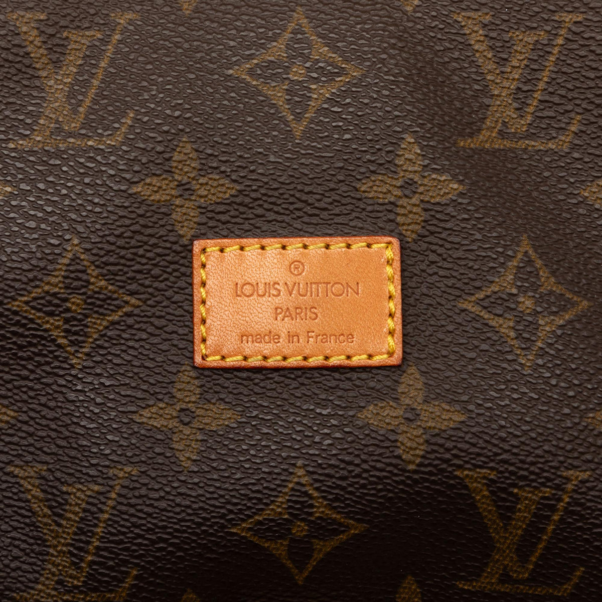 Louis Vuitton Monogram Saumur 25