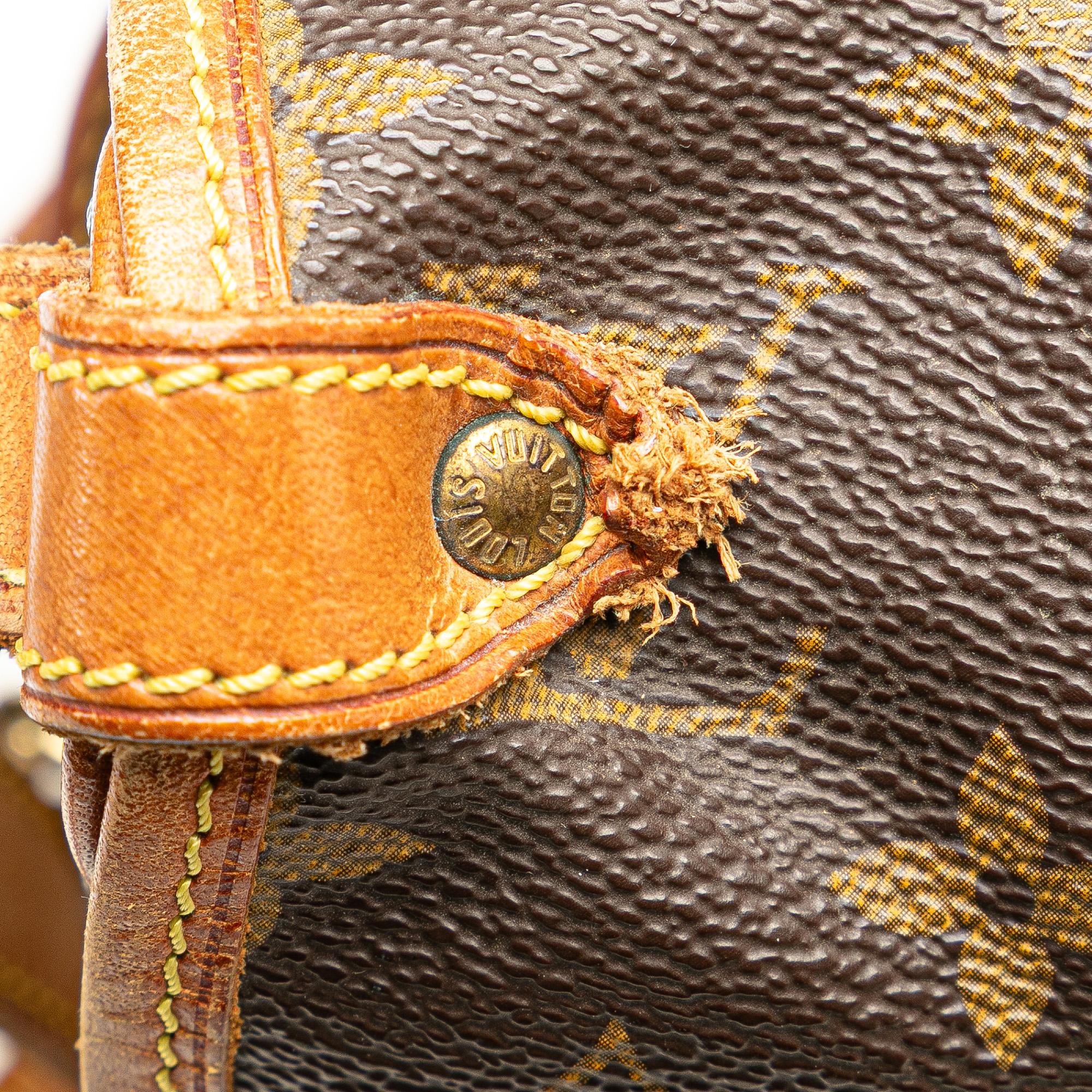 Louis Vuitton Monogram Saumur 30