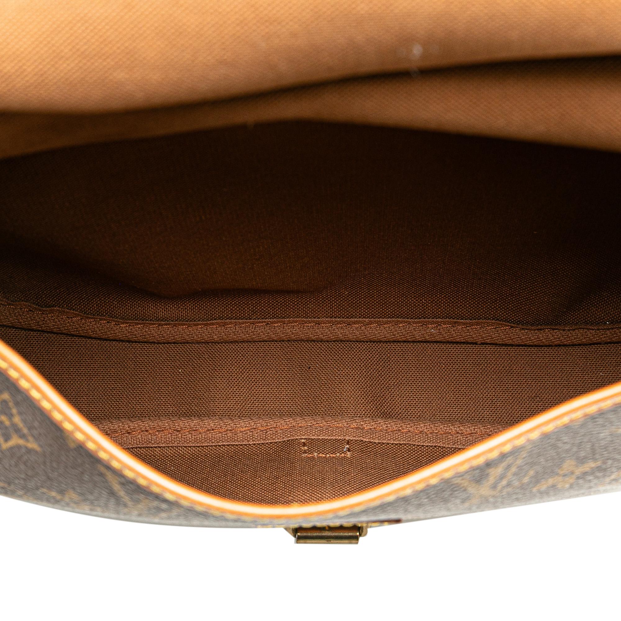 Louis Vuitton Monogram Saumur 30