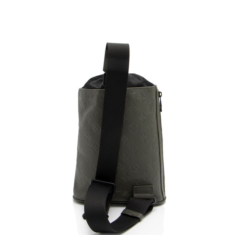Louis Vuitton Monogram Shadow Chalk Sling Bag SHF 1XQ9kD LuxeDH