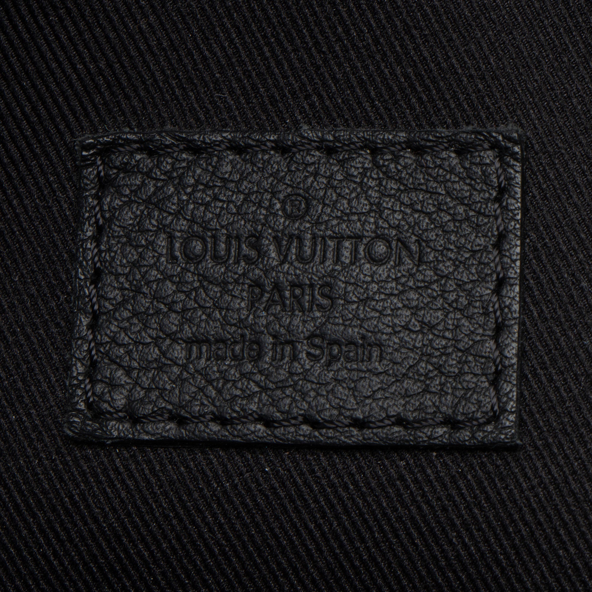 Louis Vuitton Monogram Shadow Discovery Bumbag
