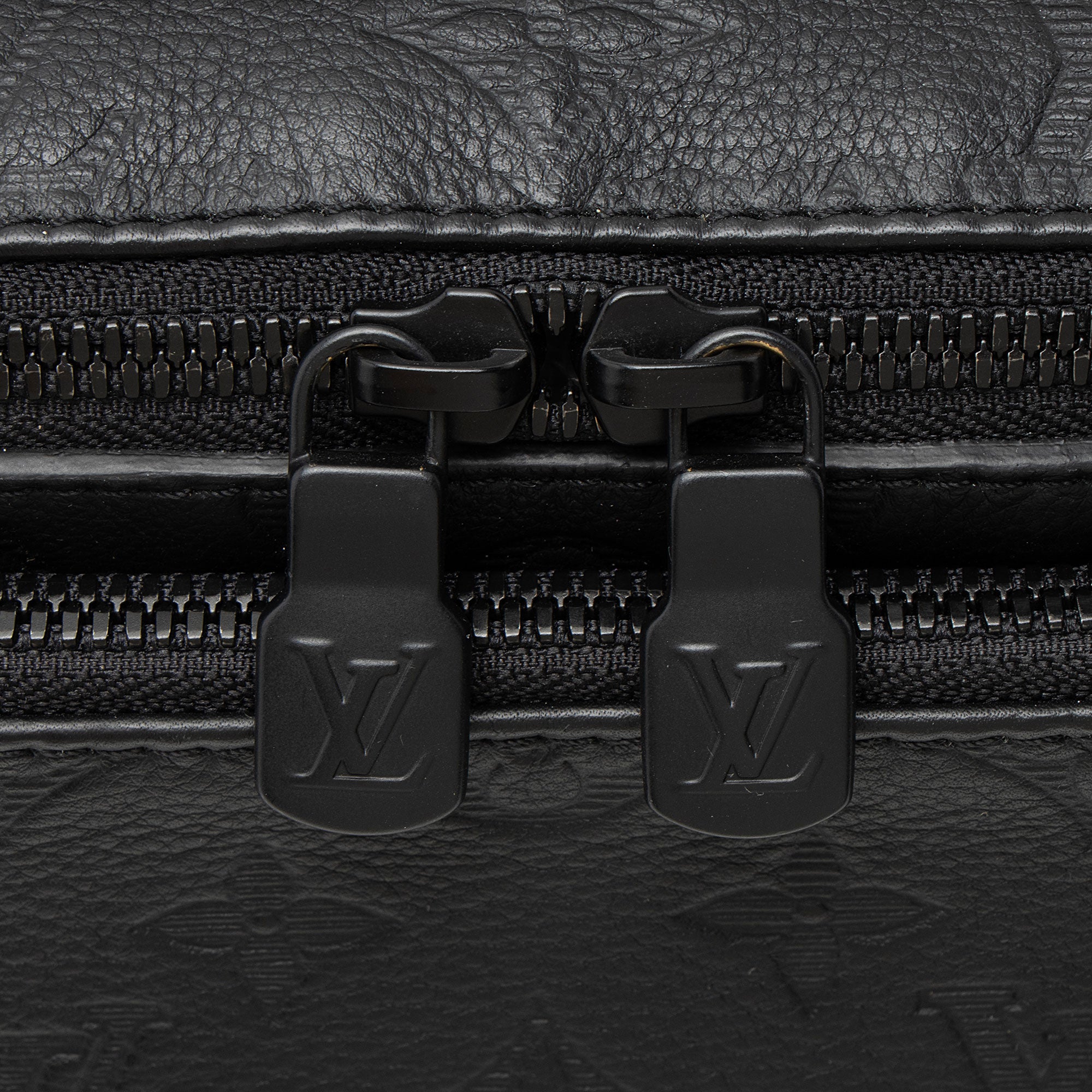 Louis Vuitton Monogram Shadow Rush Bumbag