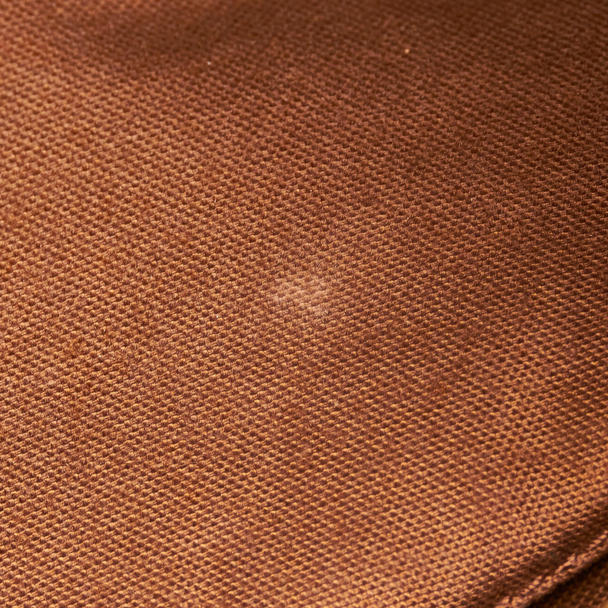 Louis Vuitton Monogram Speedy 25 (SHG-FZRrzE)