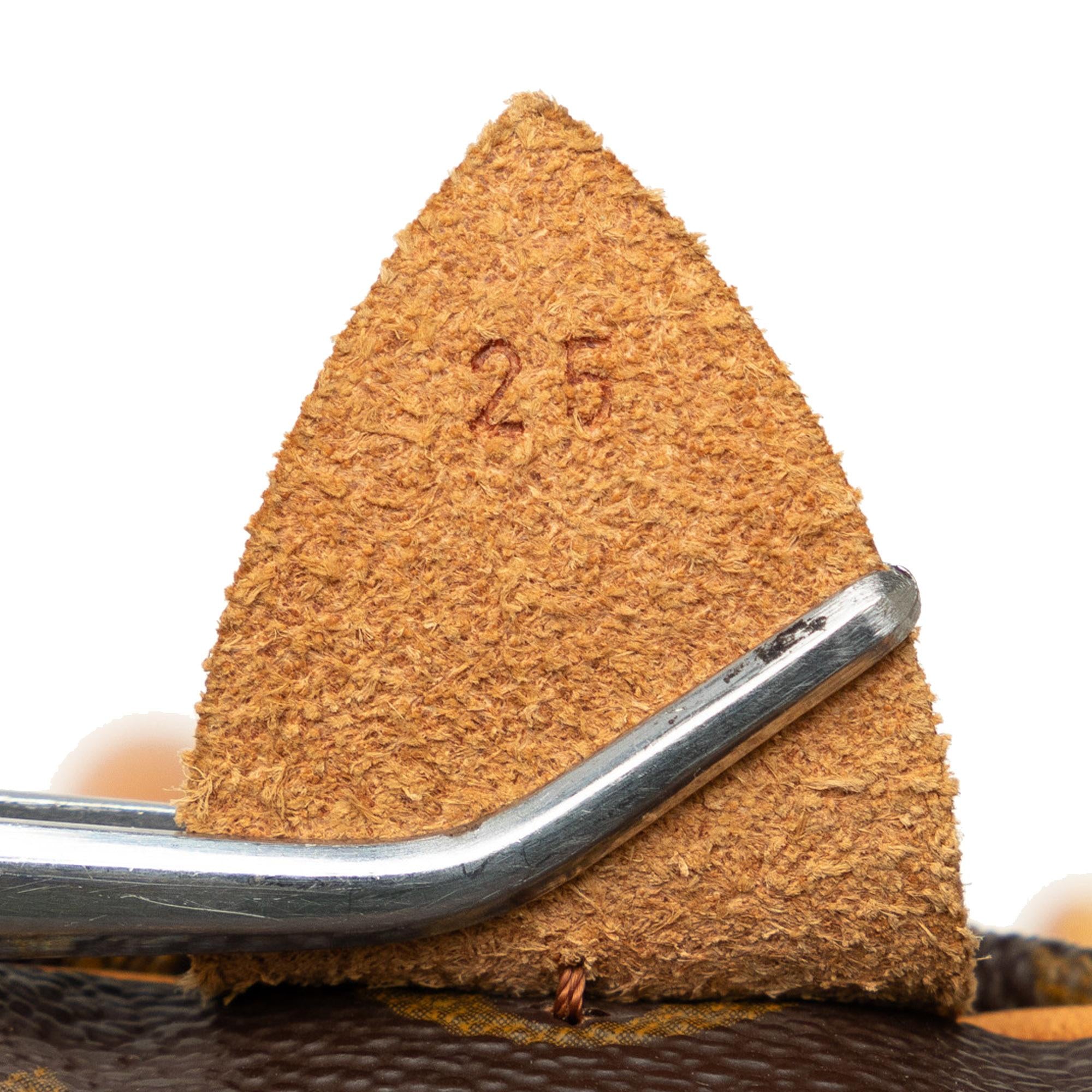 Louis Vuitton Monogram Speedy 25 (SHG-QC25lV)