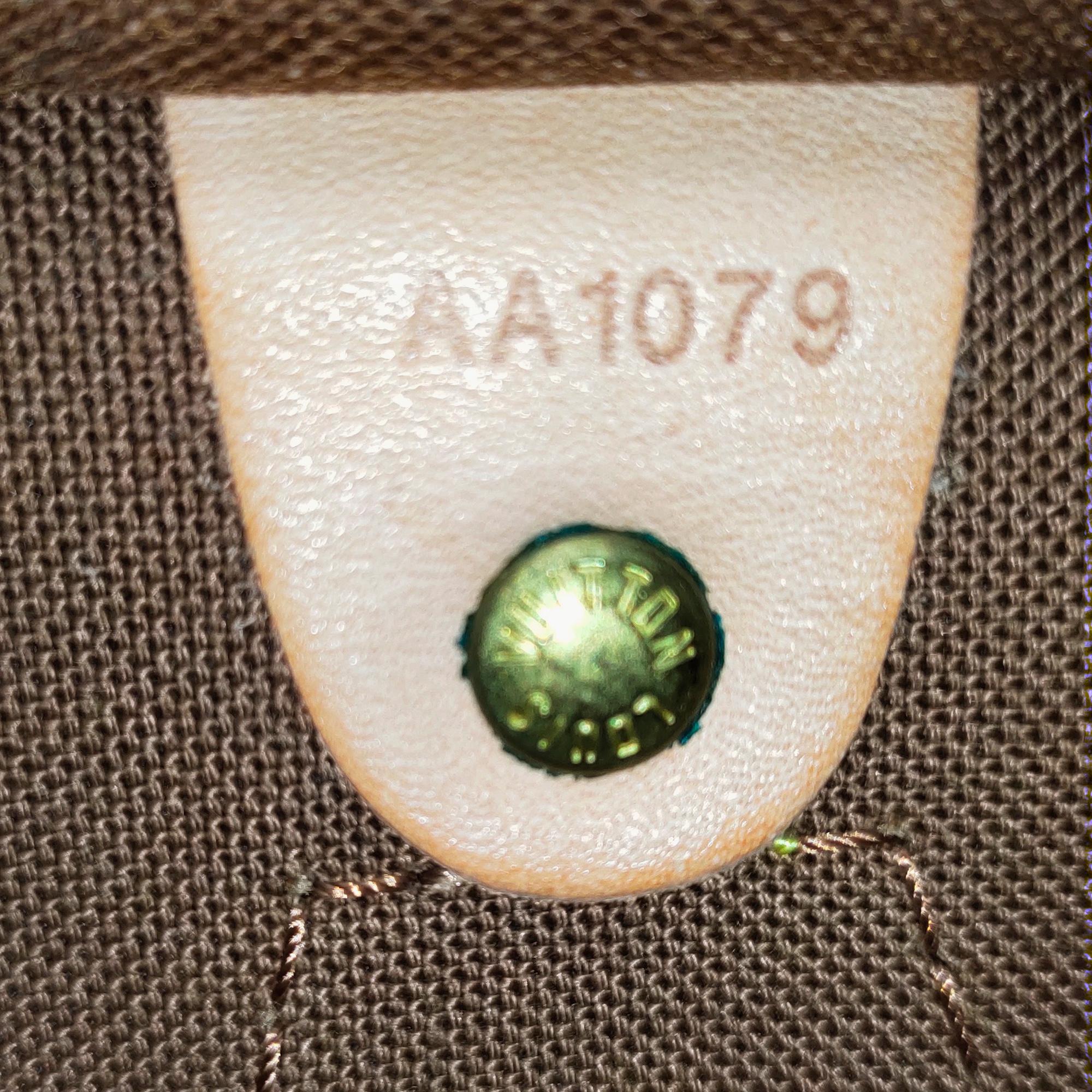 Louis Vuitton Monogram Speedy 40 (SHG-35287)