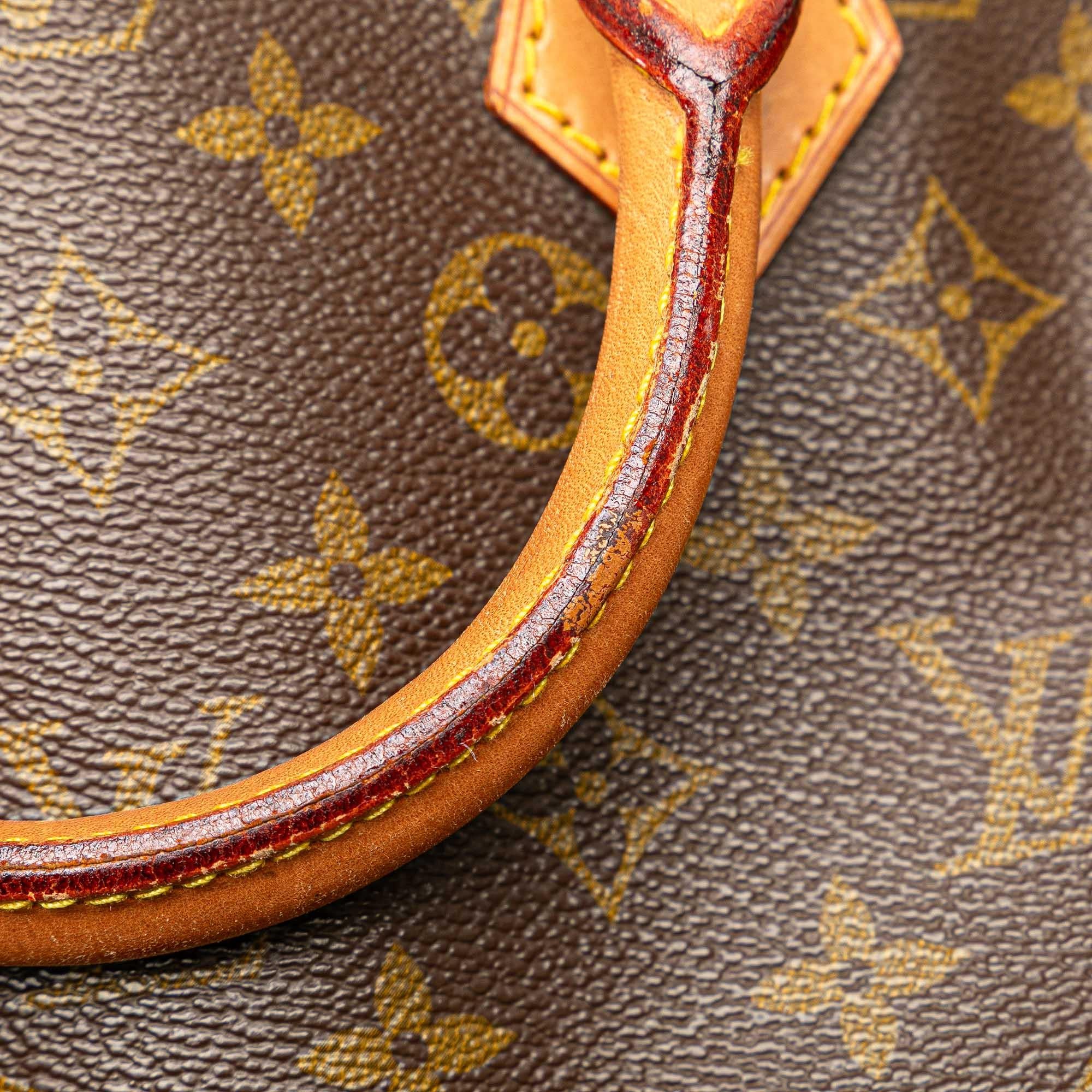 Louis Vuitton Monogram Speedy 40 (SHG-2m70pu)