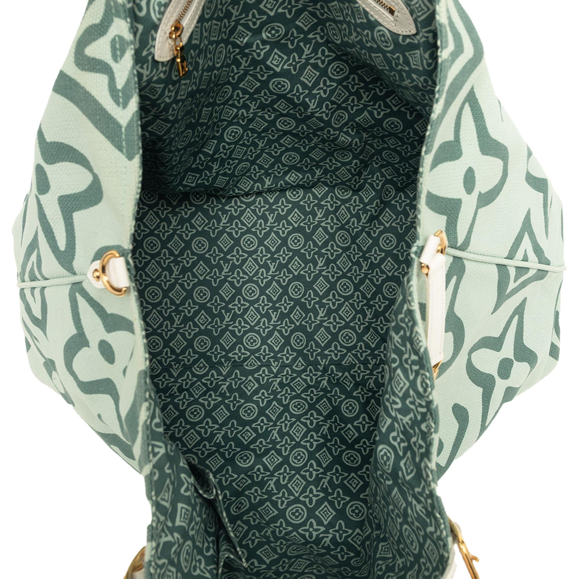 Louis Vuitton Monogram Tahitienne Cabas GM