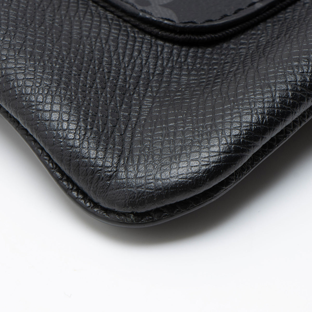 Louis Vuitton Monogram Taiga Leather Outdoor Flap Messenger