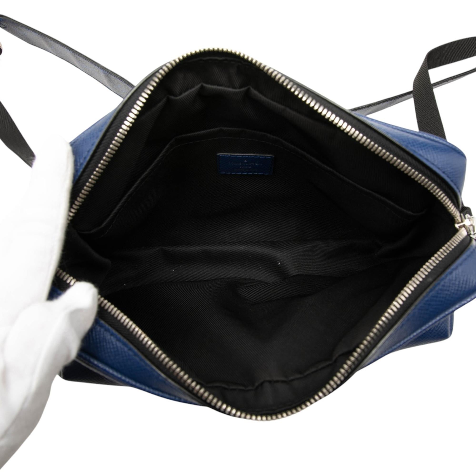 Louis Vuitton Monogram Taigarama Outdoor Messenger