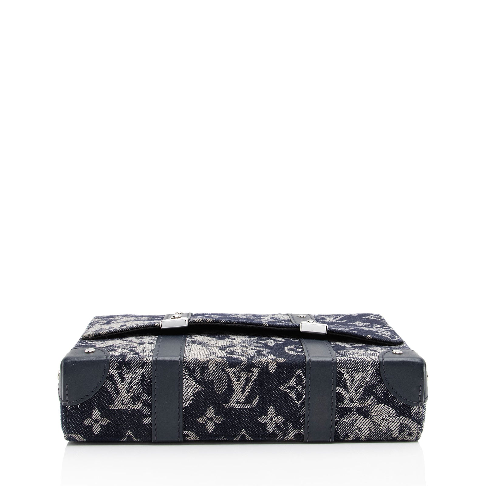 Louis Vuitton Monogram Tapestry Canvas Trunk Messenger SHF HsMpfK LuxeDH