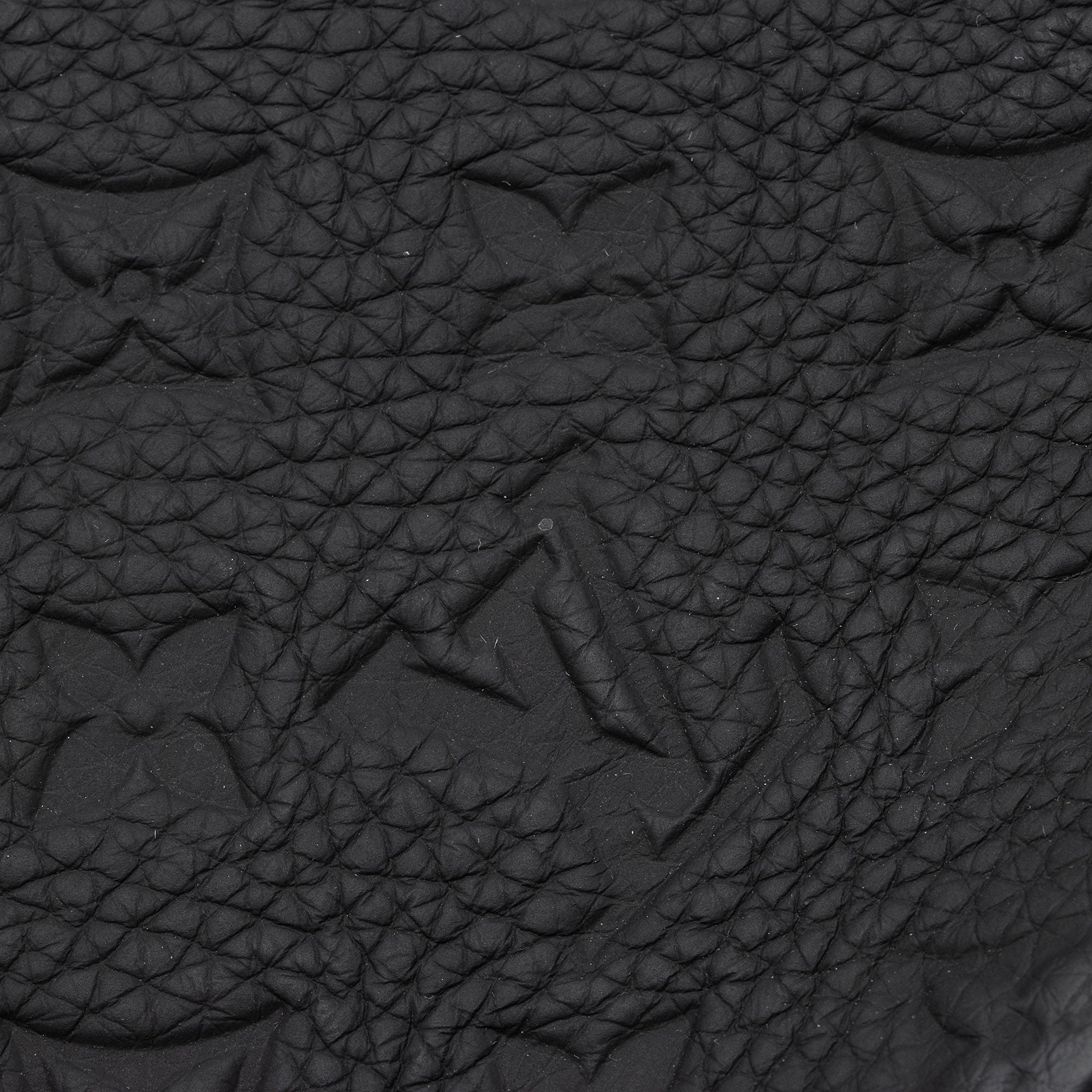 Louis Vuitton Monogram Taurillon Leather S Lock Messenger Bag (SHF-AzeZUq)