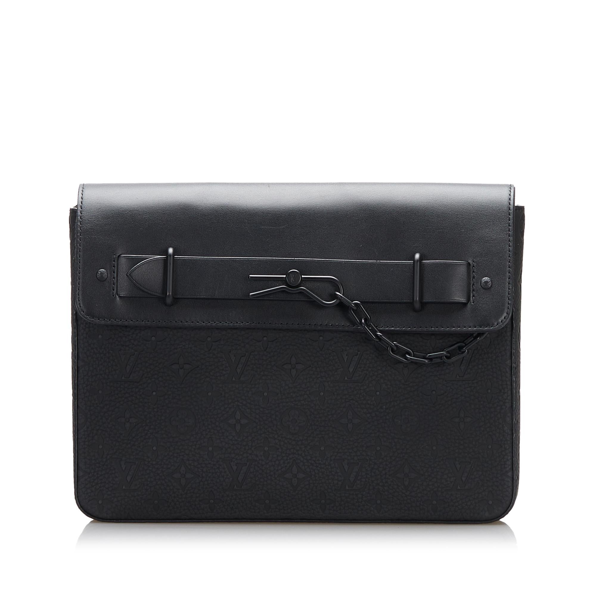Louis Vuitton Monogram Taurillon Pochette Steamer (SHG-zdezb9)