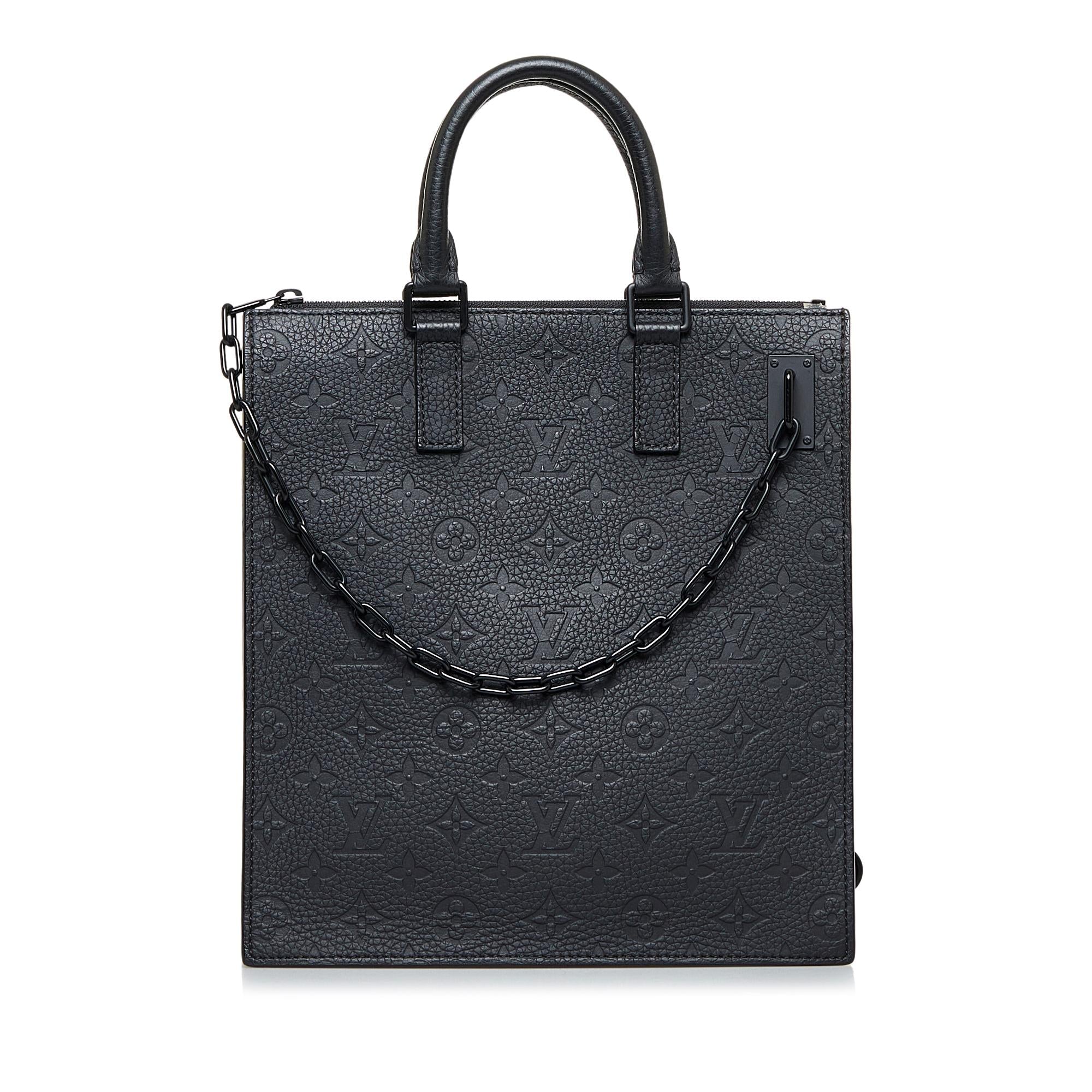 Louis Vuitton Monogram Taurillon Sac Plat (SHG-V5Sv6X)