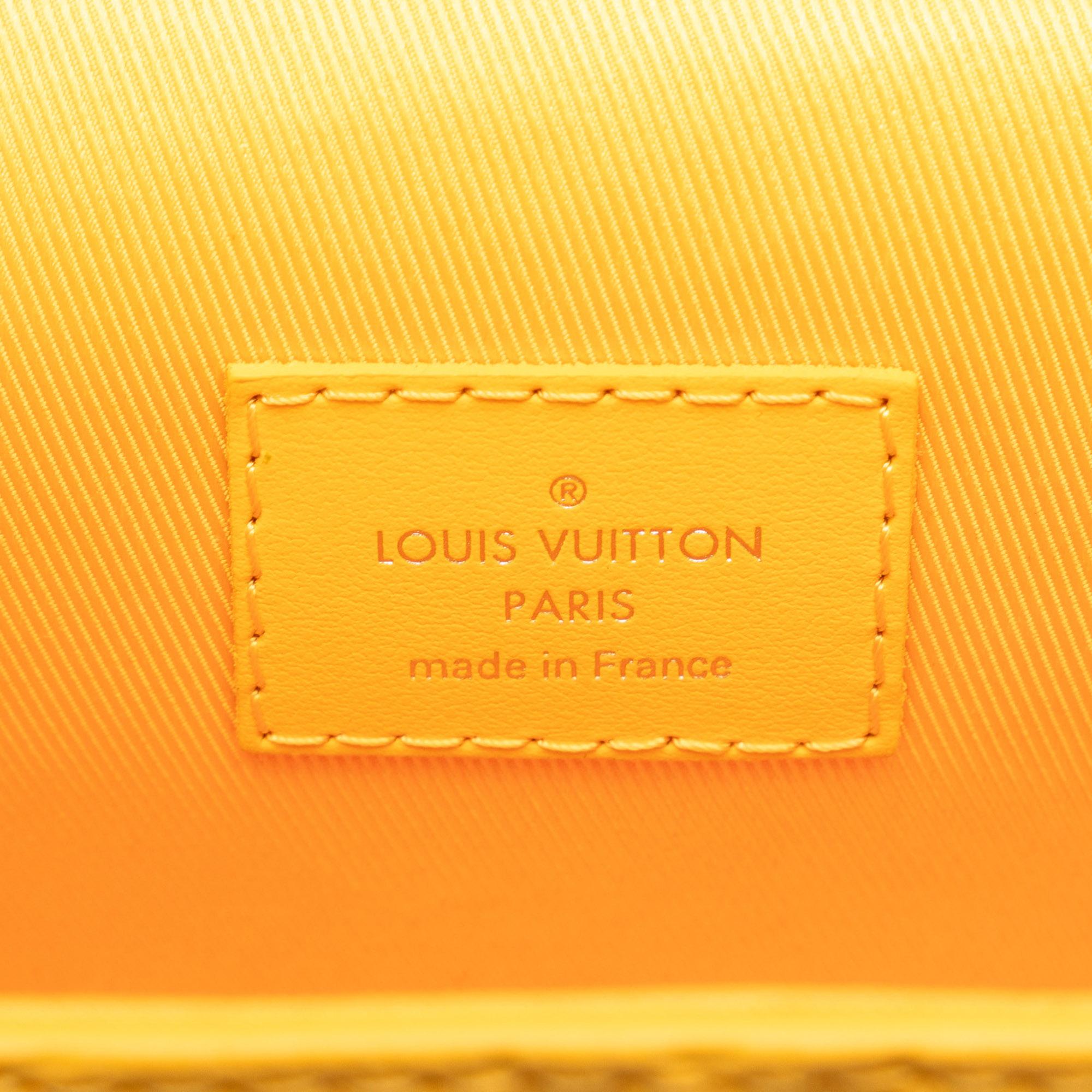 Louis Vuitton Monogram Taurillon Steamer Wearable Wallet (SHG-OwPBBF)