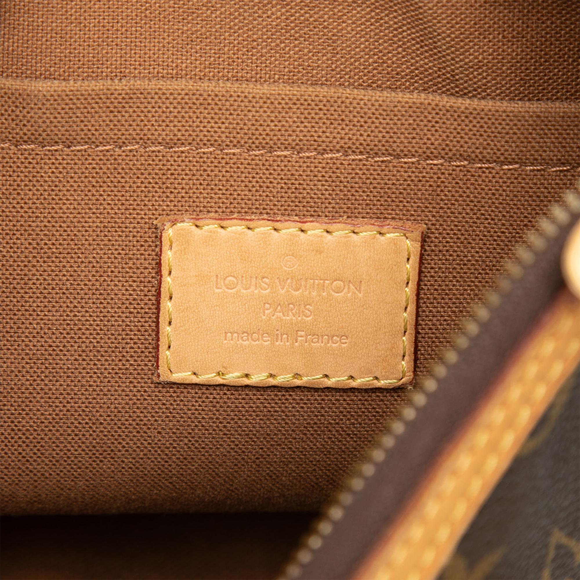 Louis Vuitton Monogram Thames PM