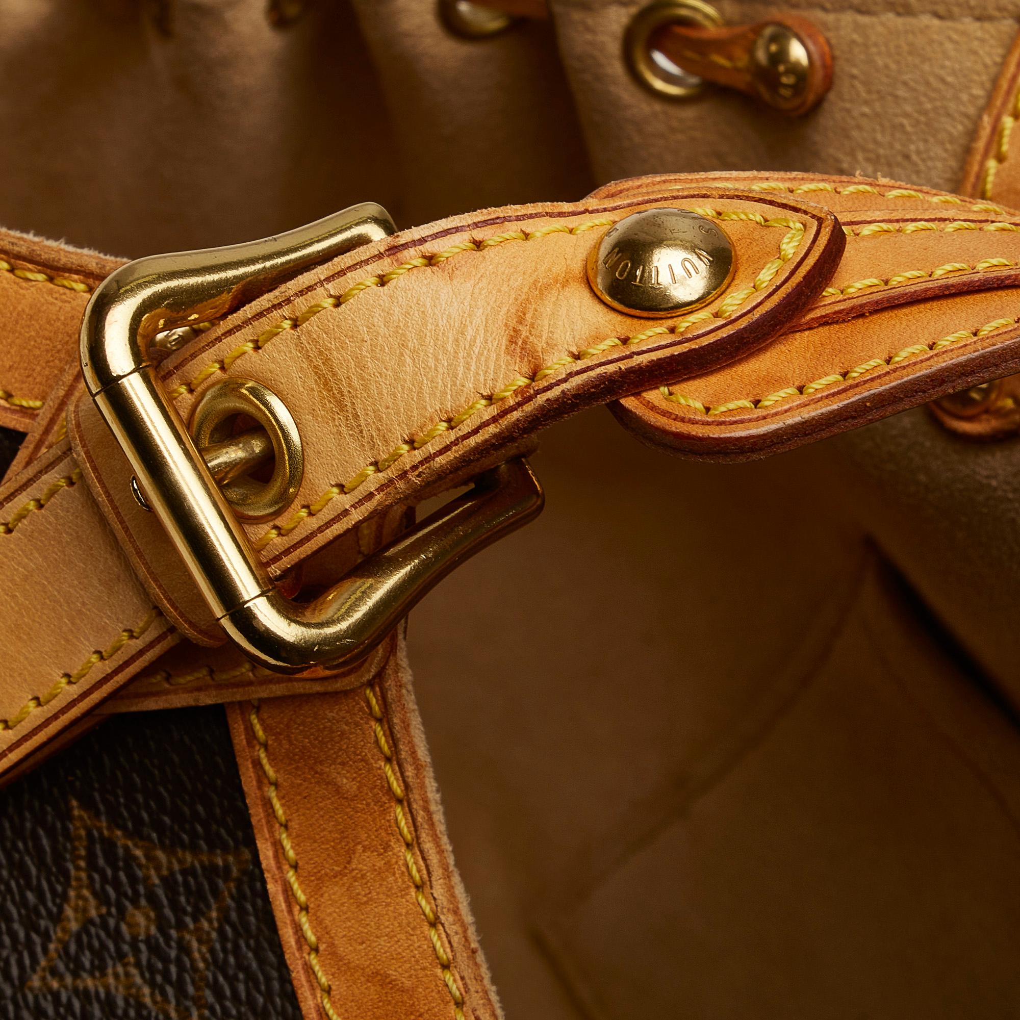 Louis Vuitton Monogram Theda GM (SHG-syVGYq)