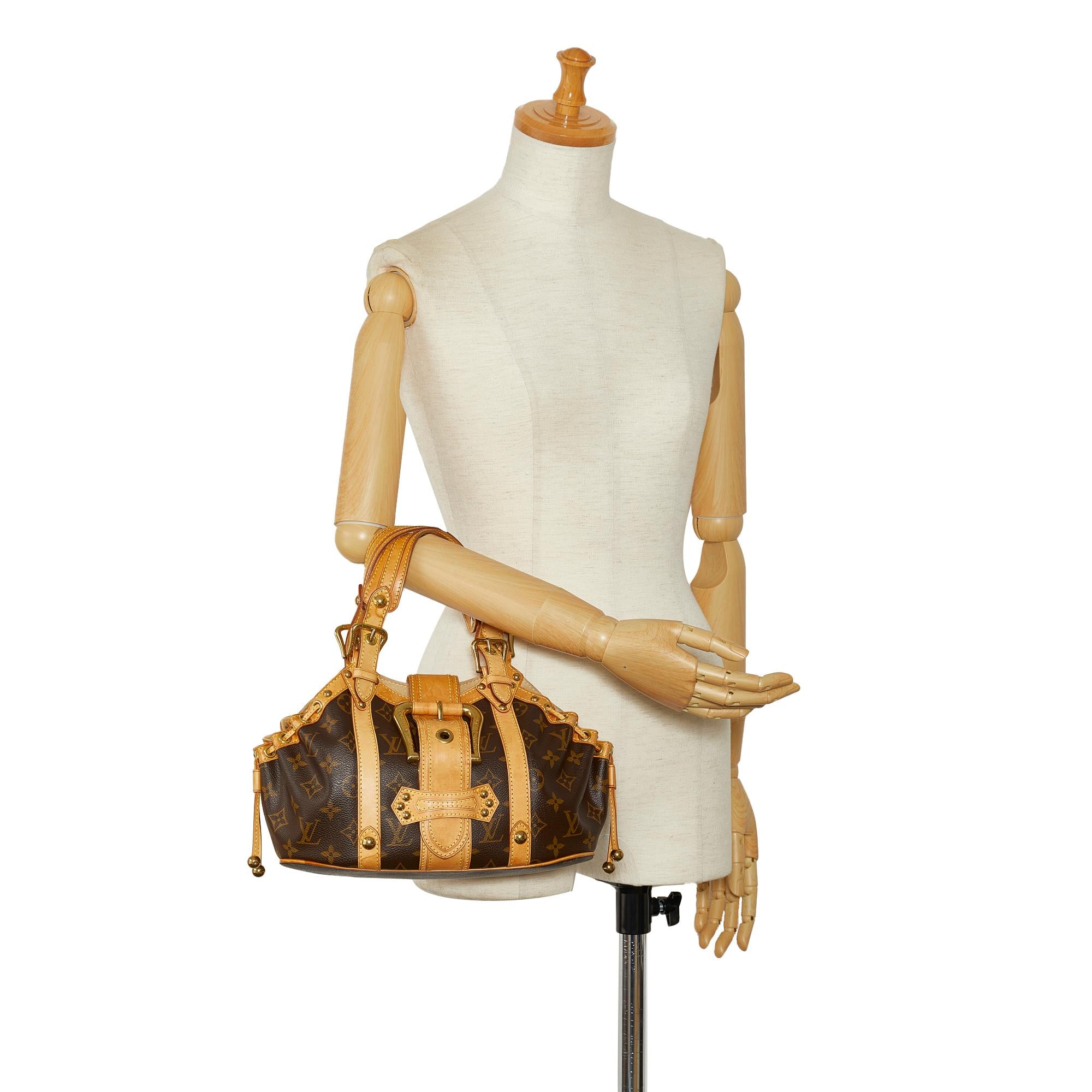 Louis Vuitton Monogram Theda GM (SHG-syVGYq)