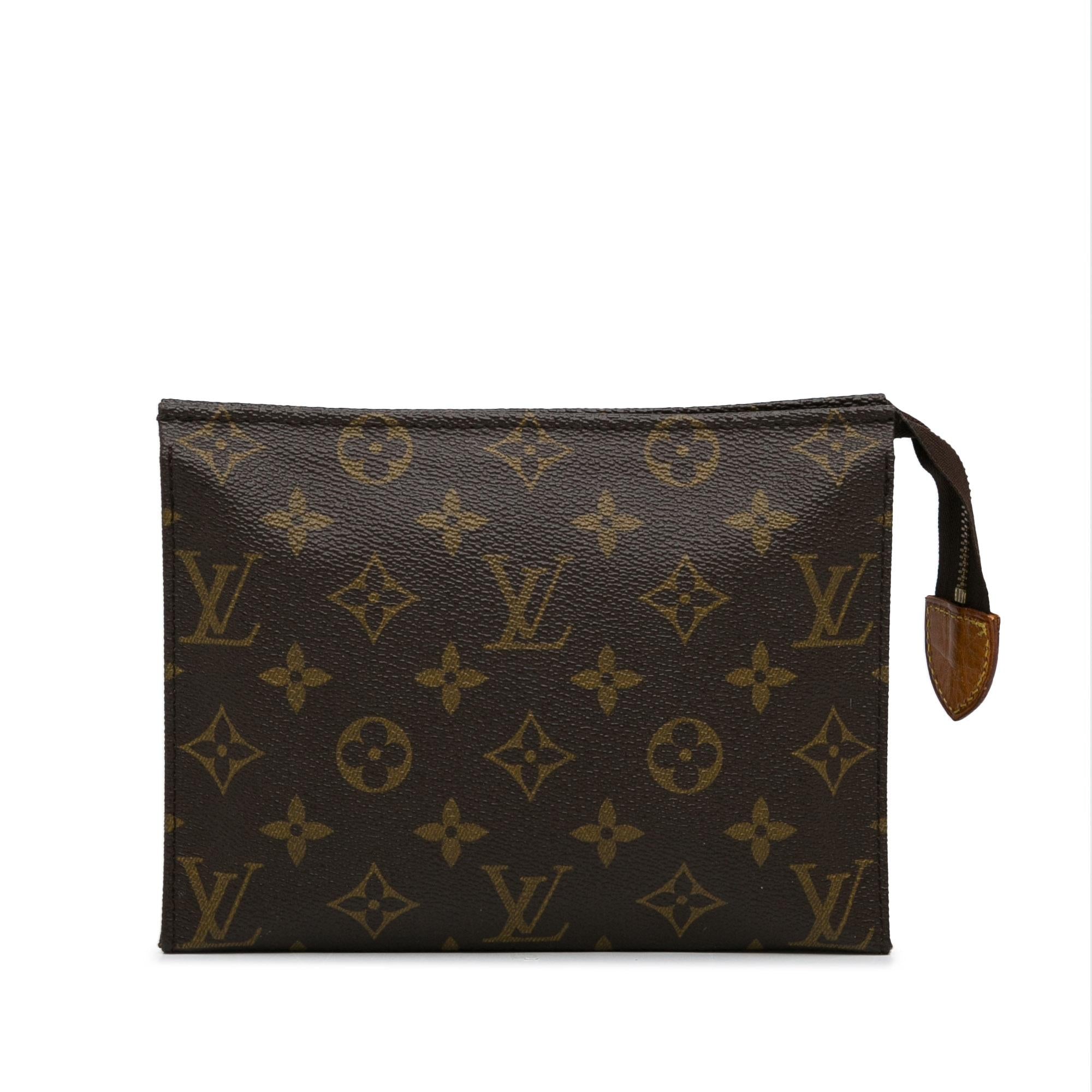 Louis Vuitton Monogram Toiletry Pouch 19 (SHG-tarK1A)