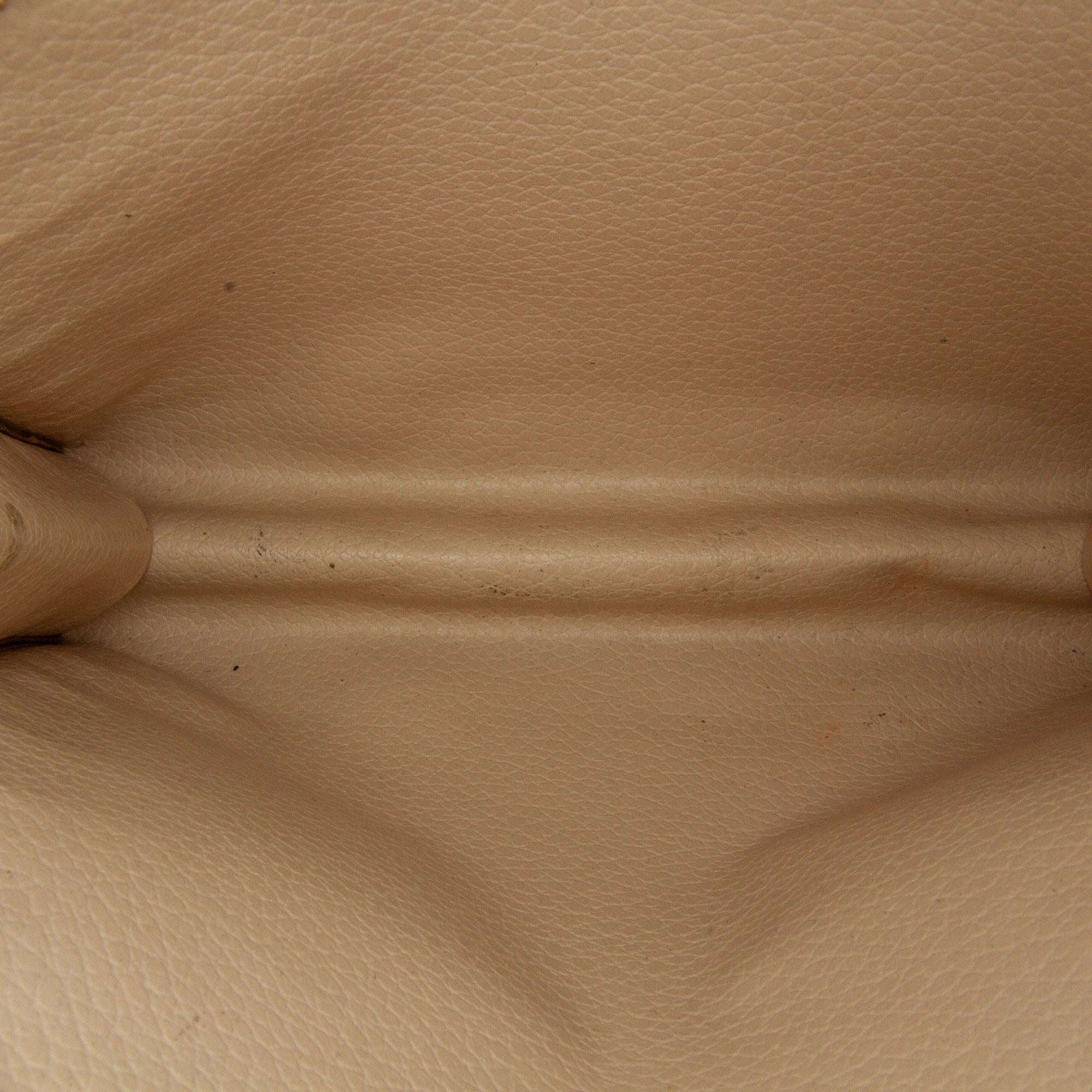 Louis Vuitton Monogram Toiletry Pouch 19 (SHG-tarK1A)